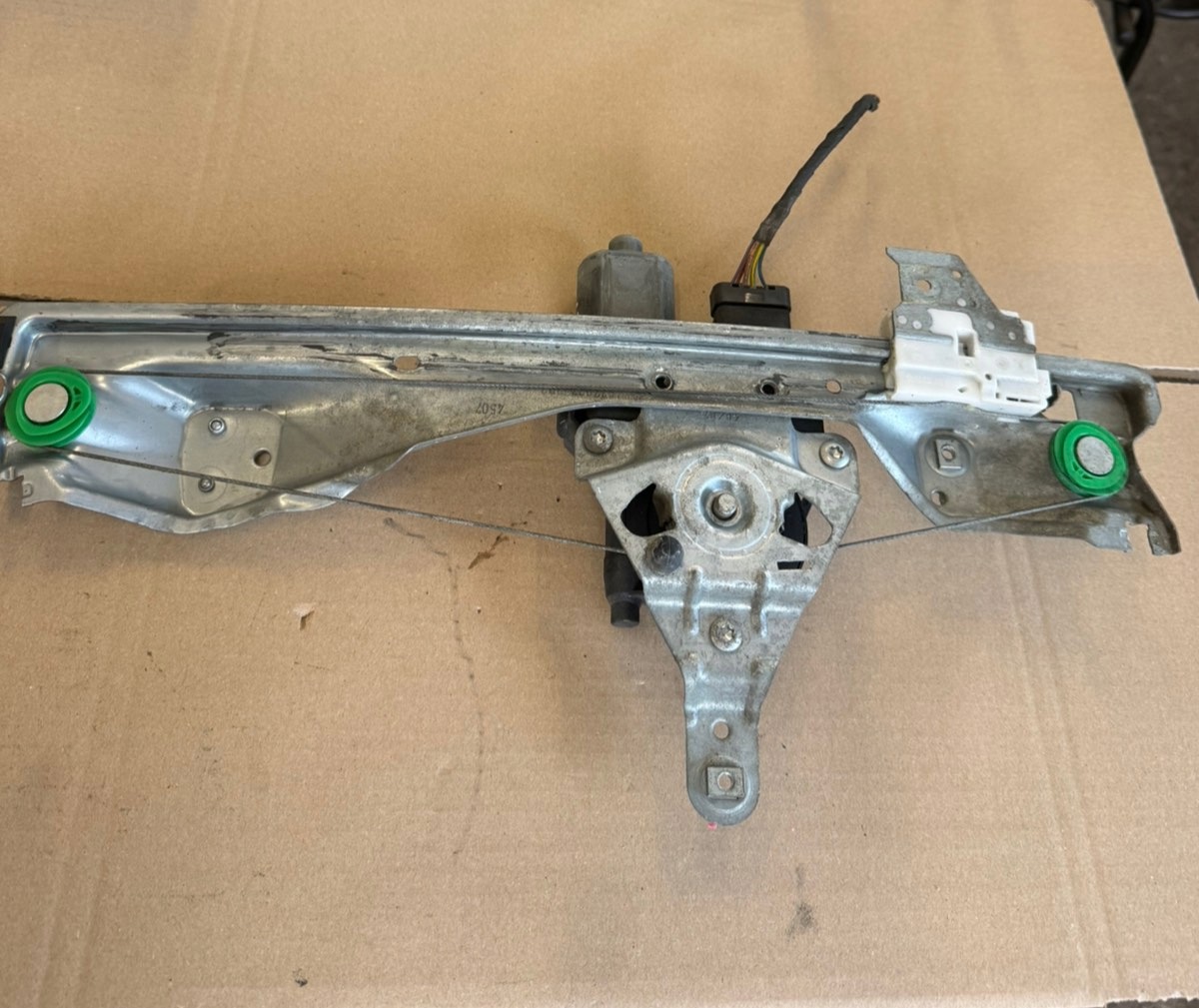 Regulador de ventana Peugeot 308 OEM 9659826780 image 4