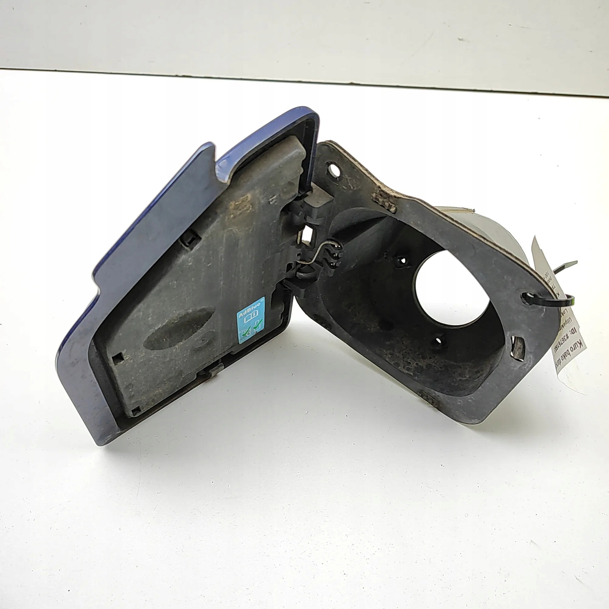 Renault Master polttoainesäiliön kansi OEM 765M65718R image 3