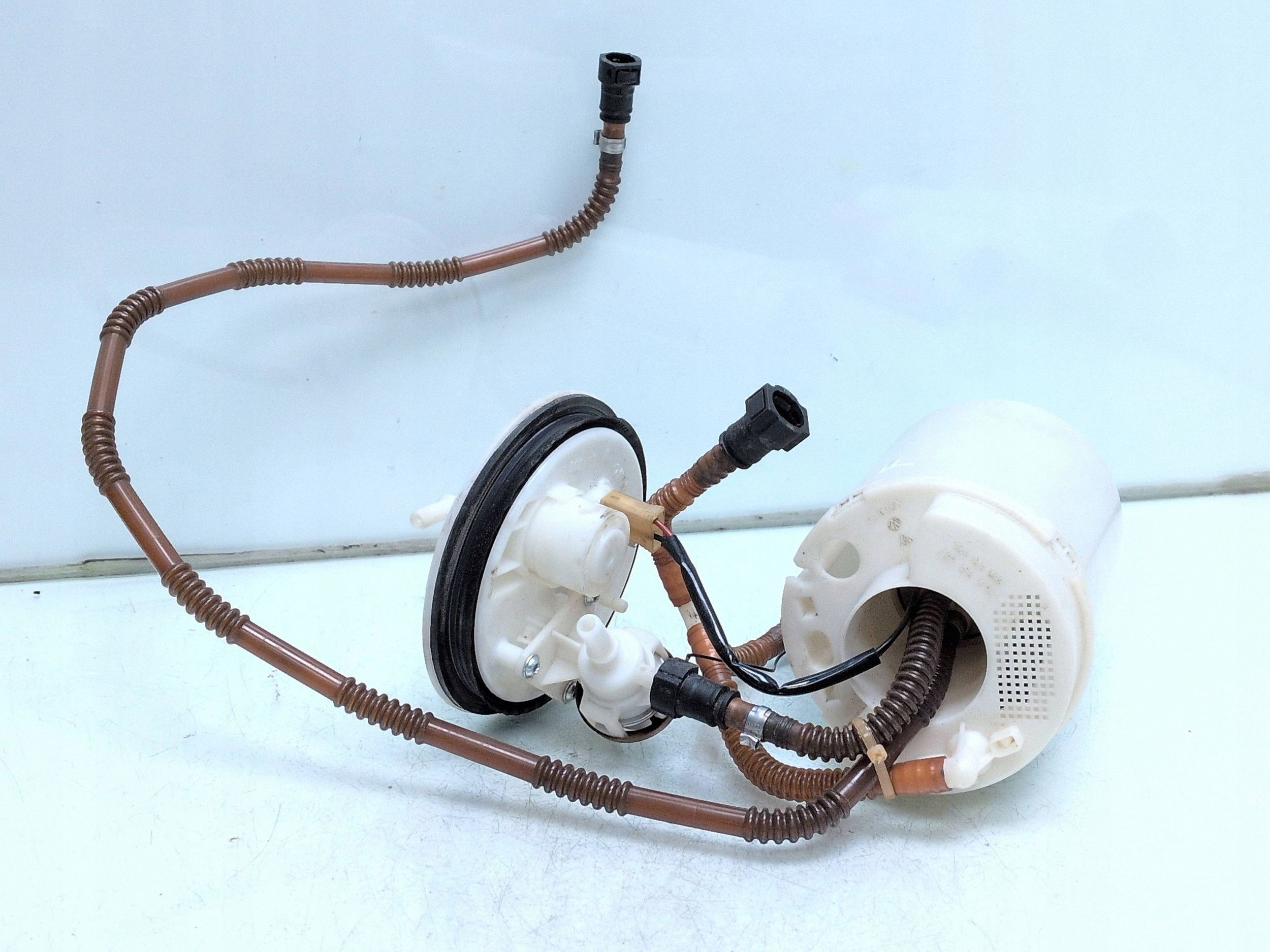 Kraftstoffpumpenfilter OEM 7L0919679A für Cayenne/Touareg image 3