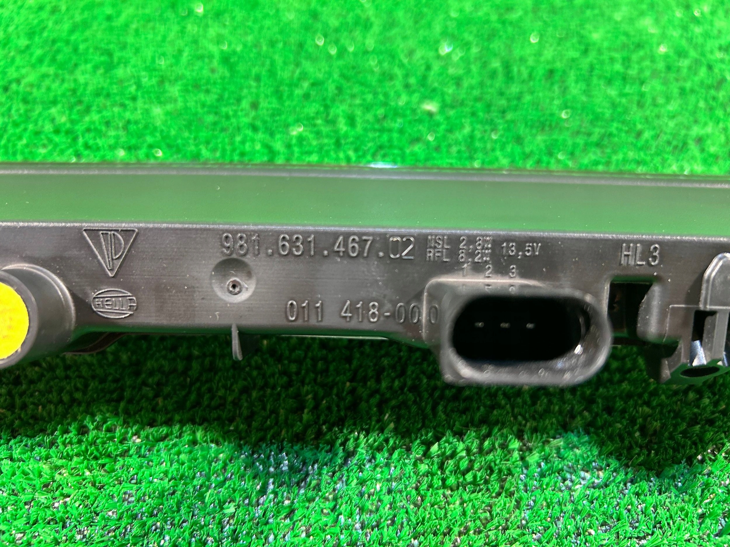 Lampe de Recul Porsche Cayman 981 image 9