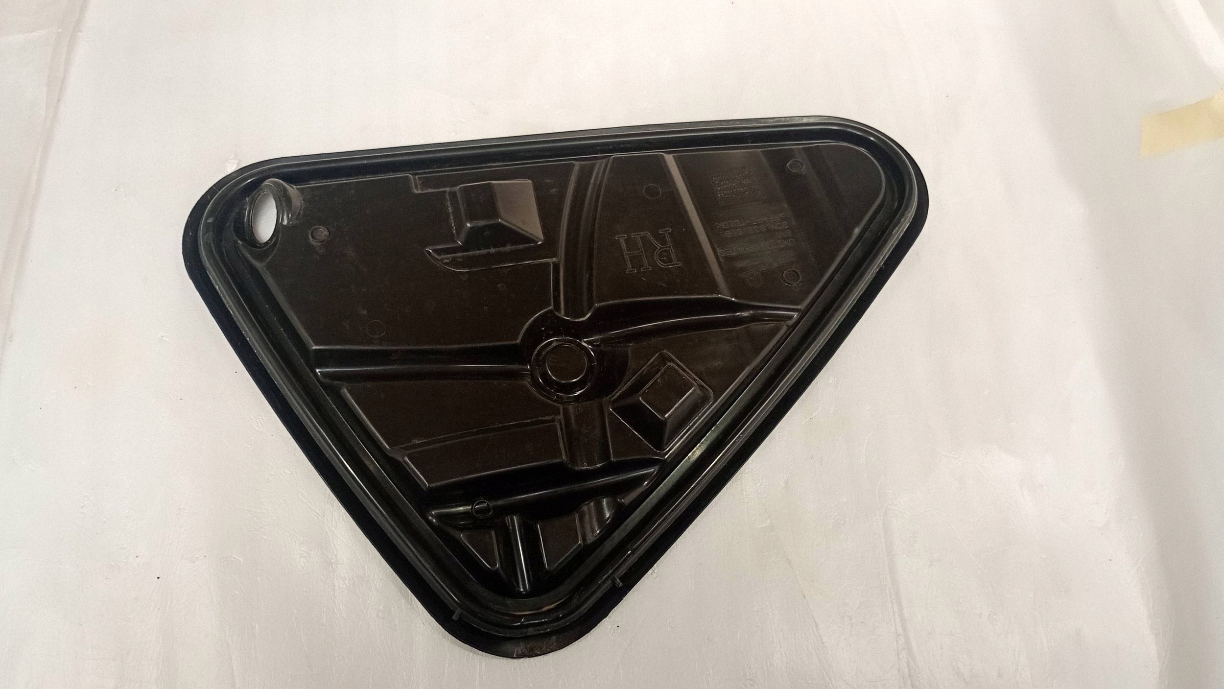 VW Atlas Cross 2021 Ovenpaneeli OEM 3CN839916