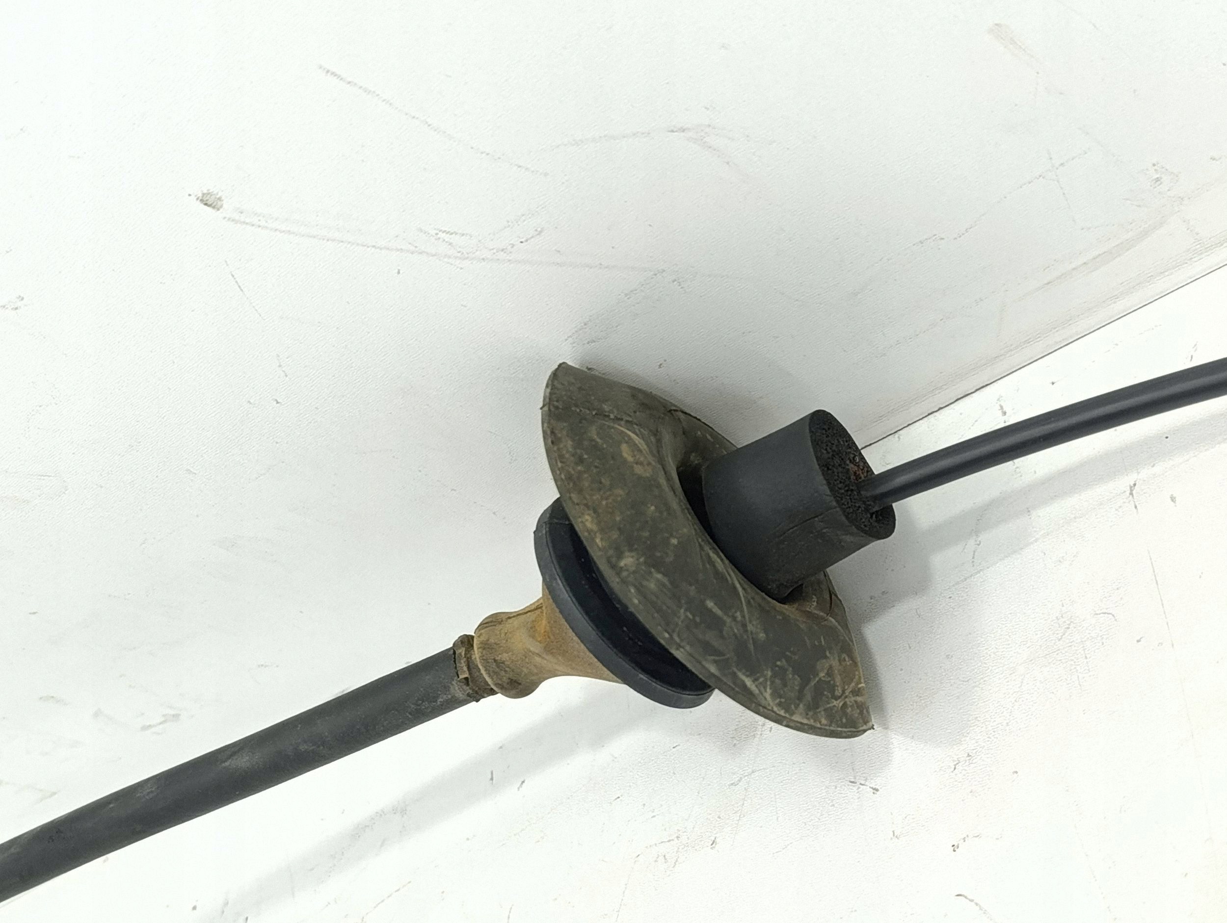 Levier de déverrouillage frein à main OEM 68252729AI image 3