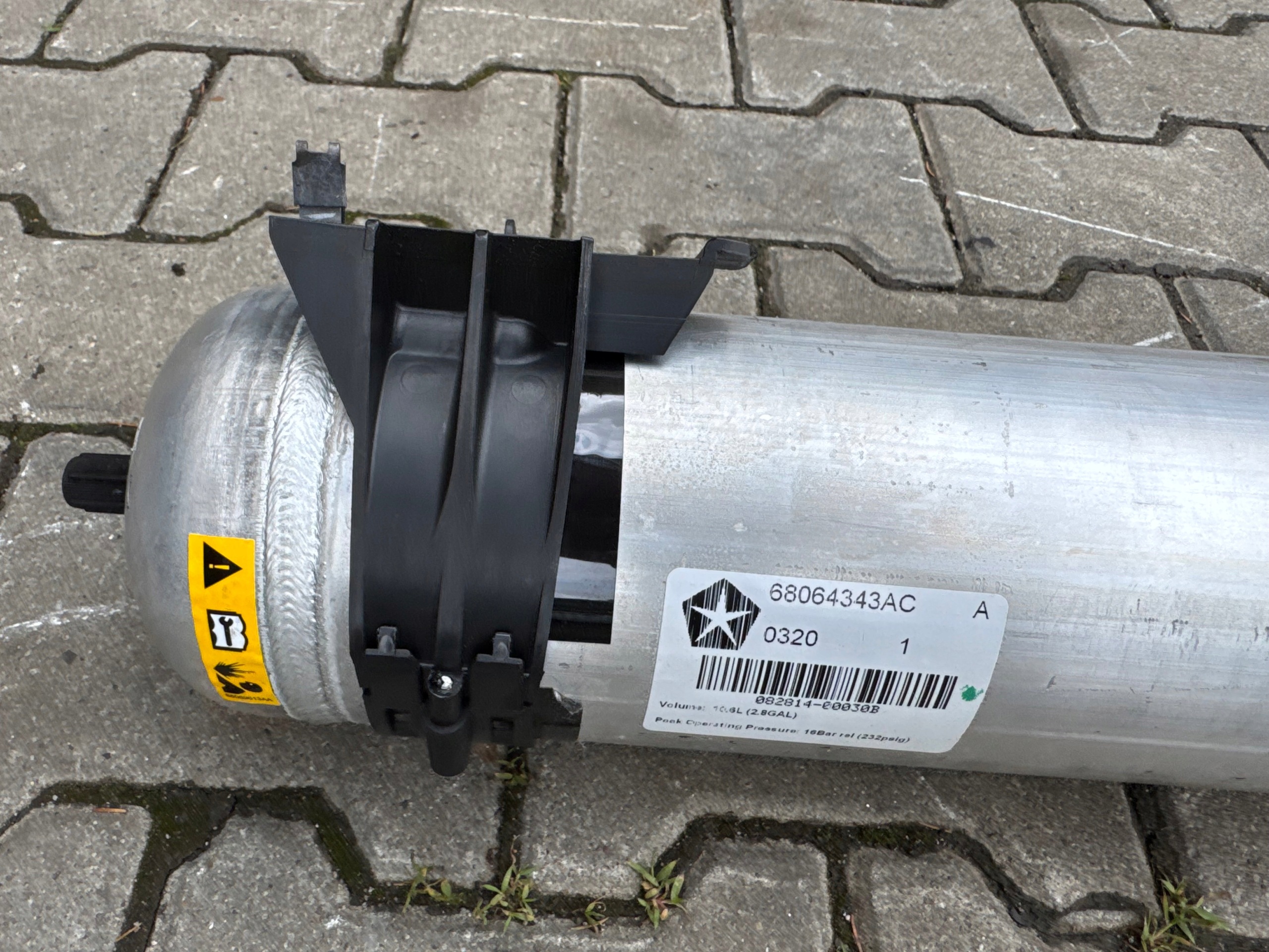 Luftfederungstank Jeep Grand Cherokee WK 68064343AC