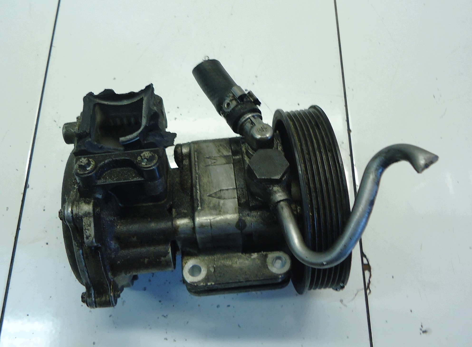 Pompe d'Assistance à l'Eau BMW E87 E90 E91 N43 N45 N46 1.6i 2.0i image 3