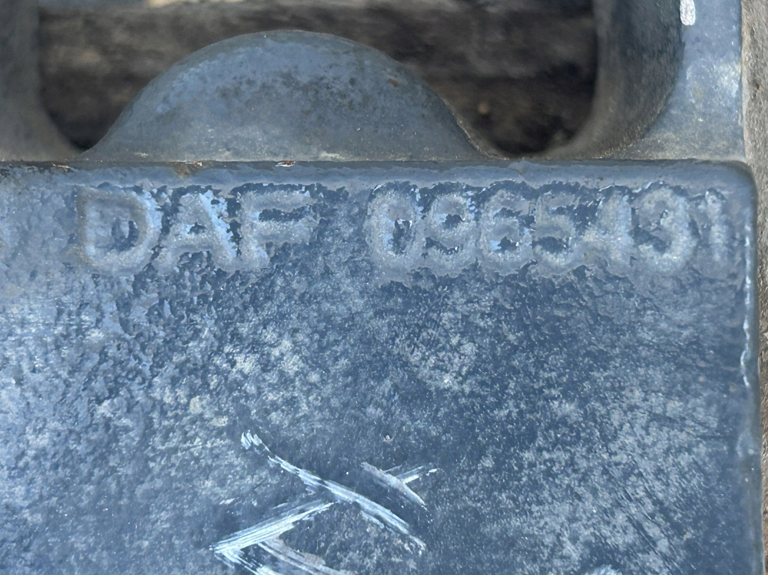 DAF OE 0965431 Spring Base Plate for XF 106 Euro 6