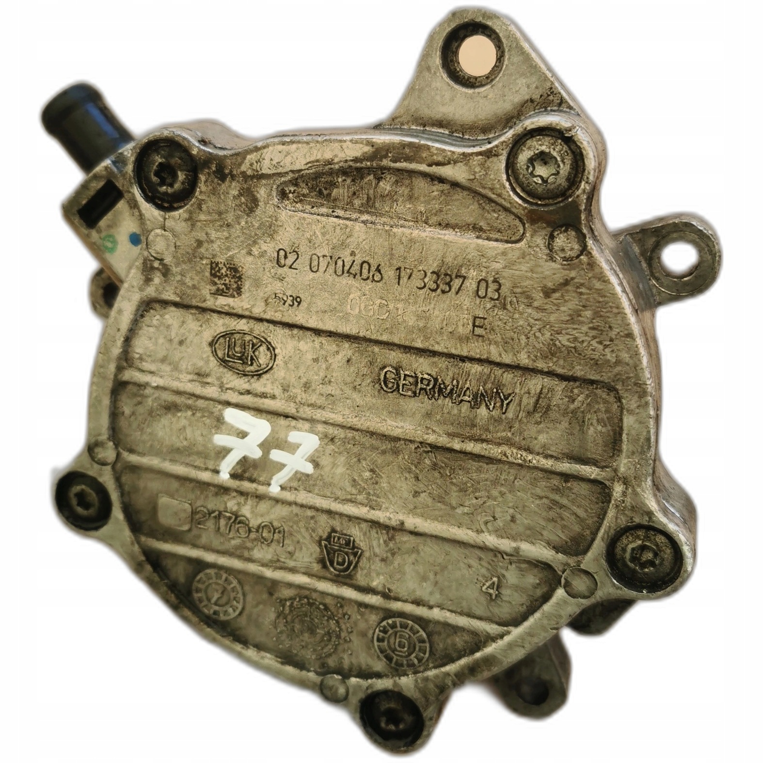 Imupumppu AUDI A4 2.0L 2007 06D145100E image 2