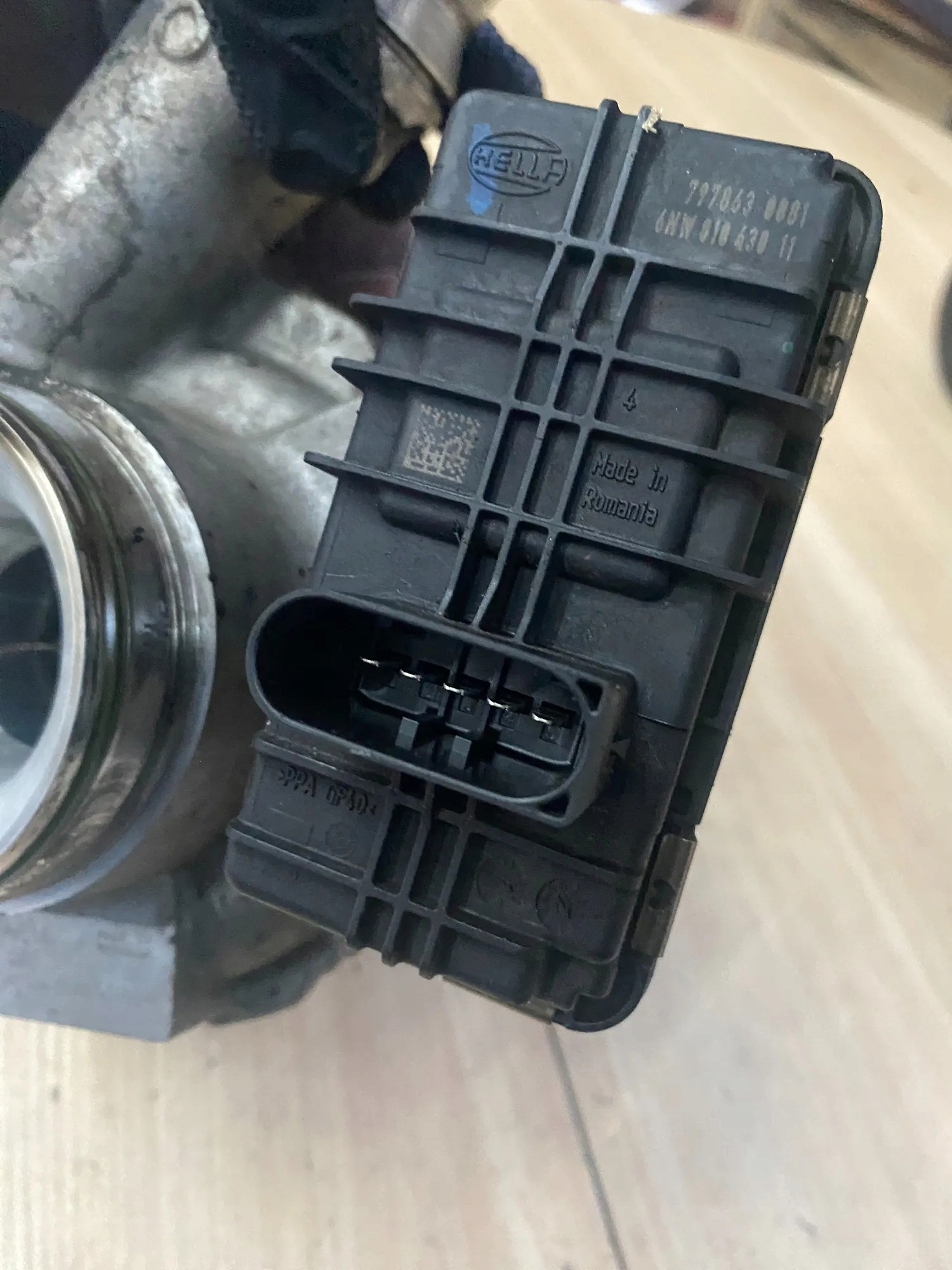 Turbocompressor MINI COOPER (F56) 2.0L diesel 2017 OEM image 10