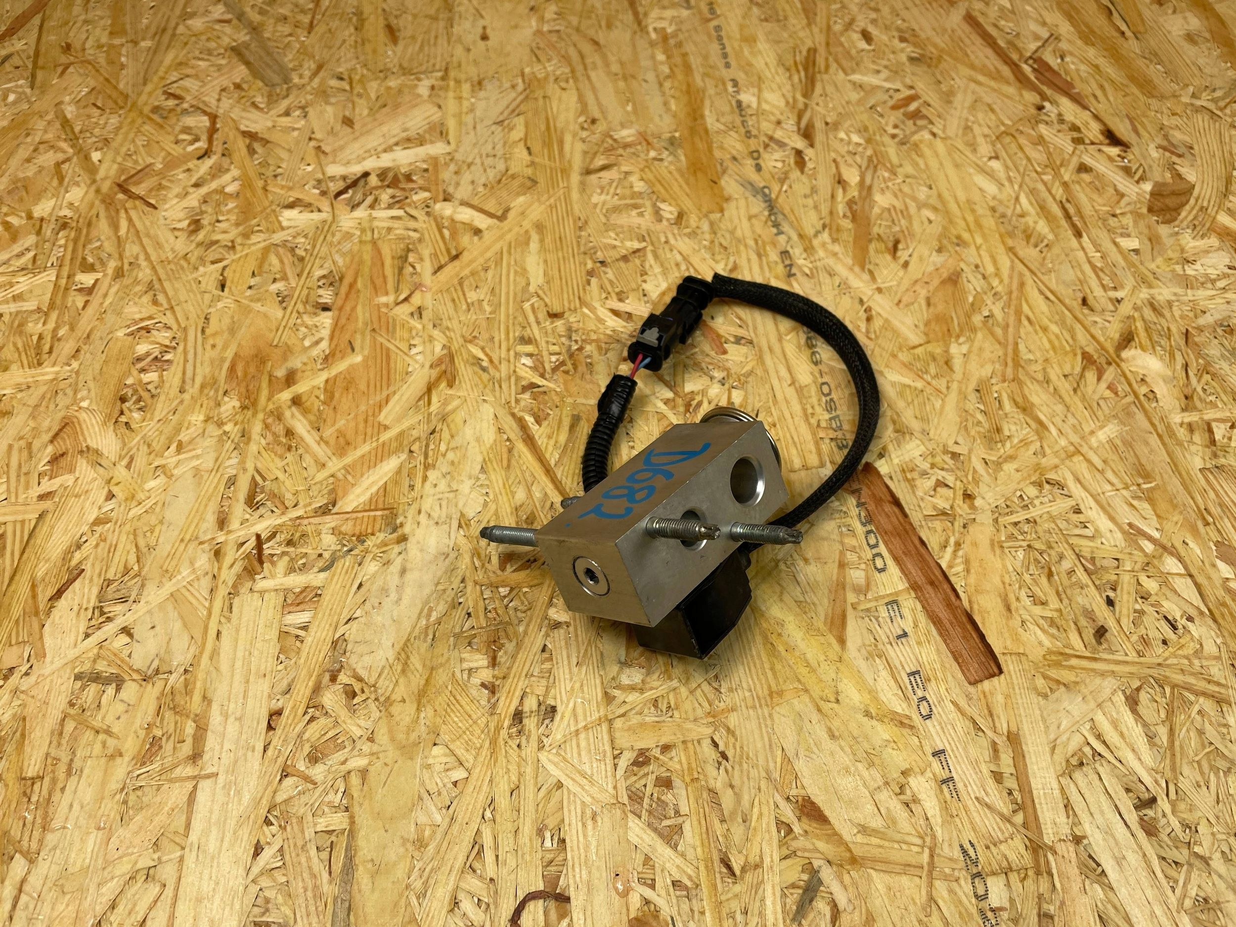 Citroen A/C Laajennusventtiili OEM T591240 - Käytetty