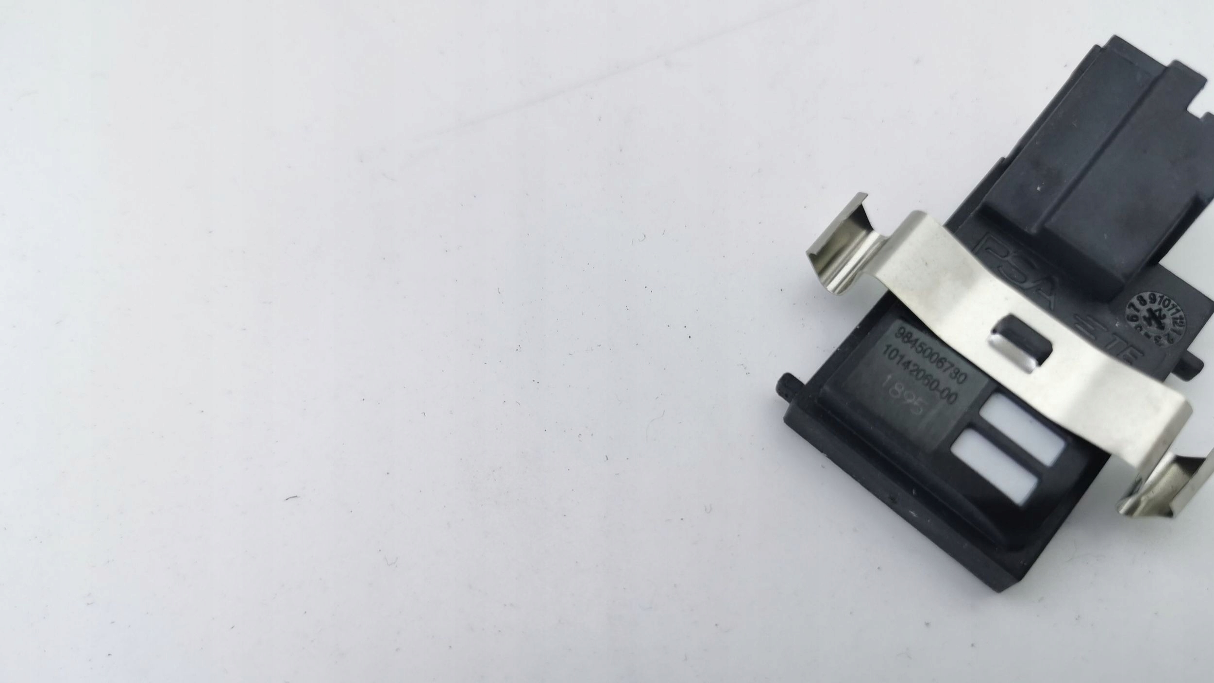 Auringonvalosensori Jeep Avenger 2024 OEM image 4