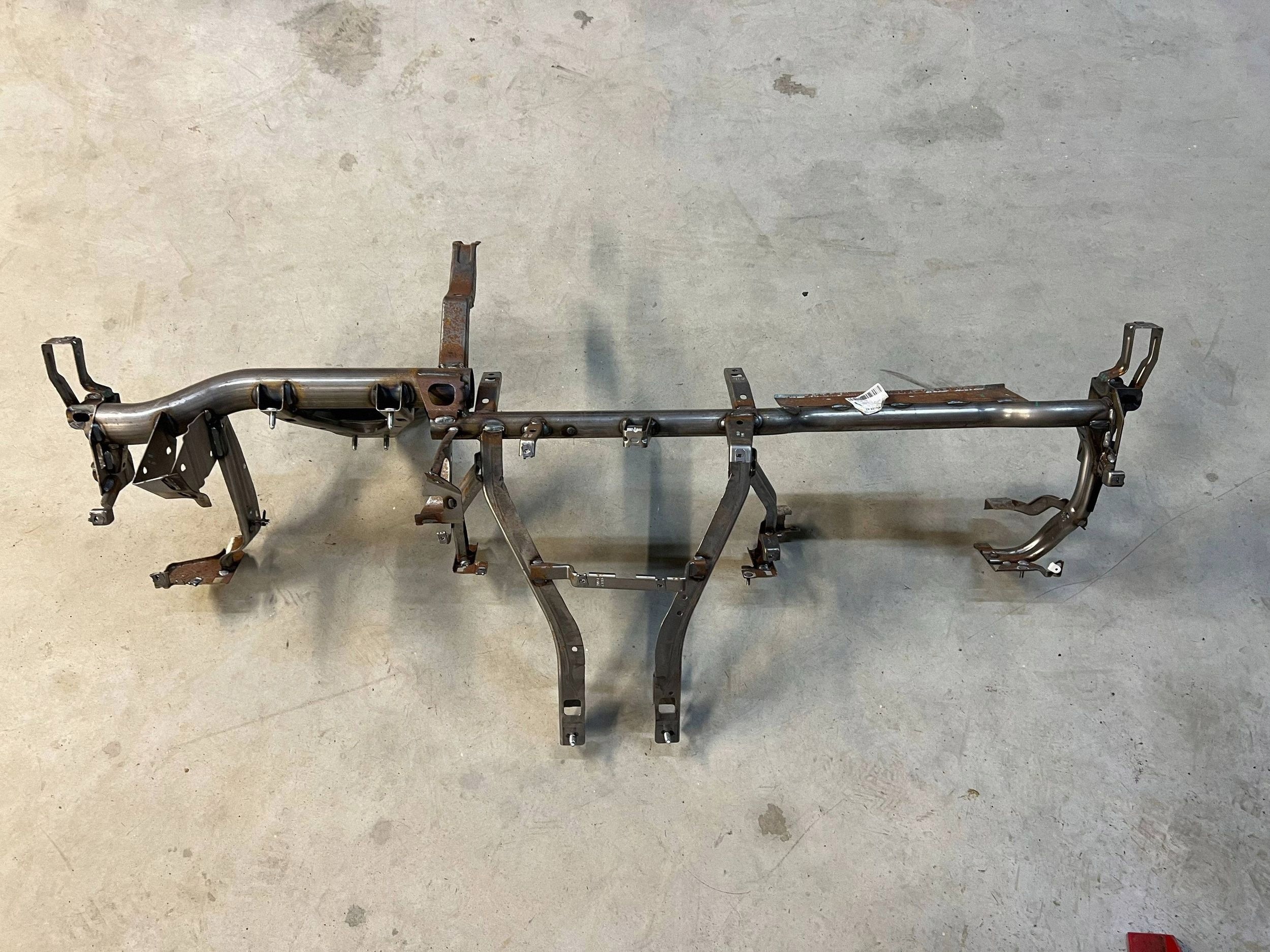 Refuerzo salpicadero BMW X1 F48 F49 OEM 9377587 image 2
