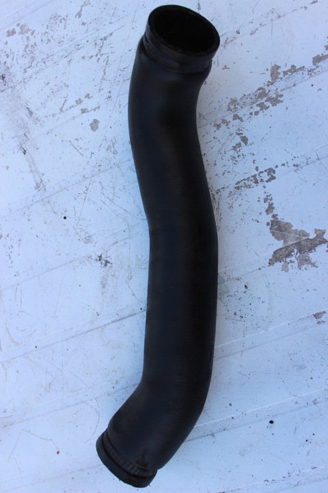 VOLVO V50 1.6 D Intercoolerin putki 6M51-6K863-HB