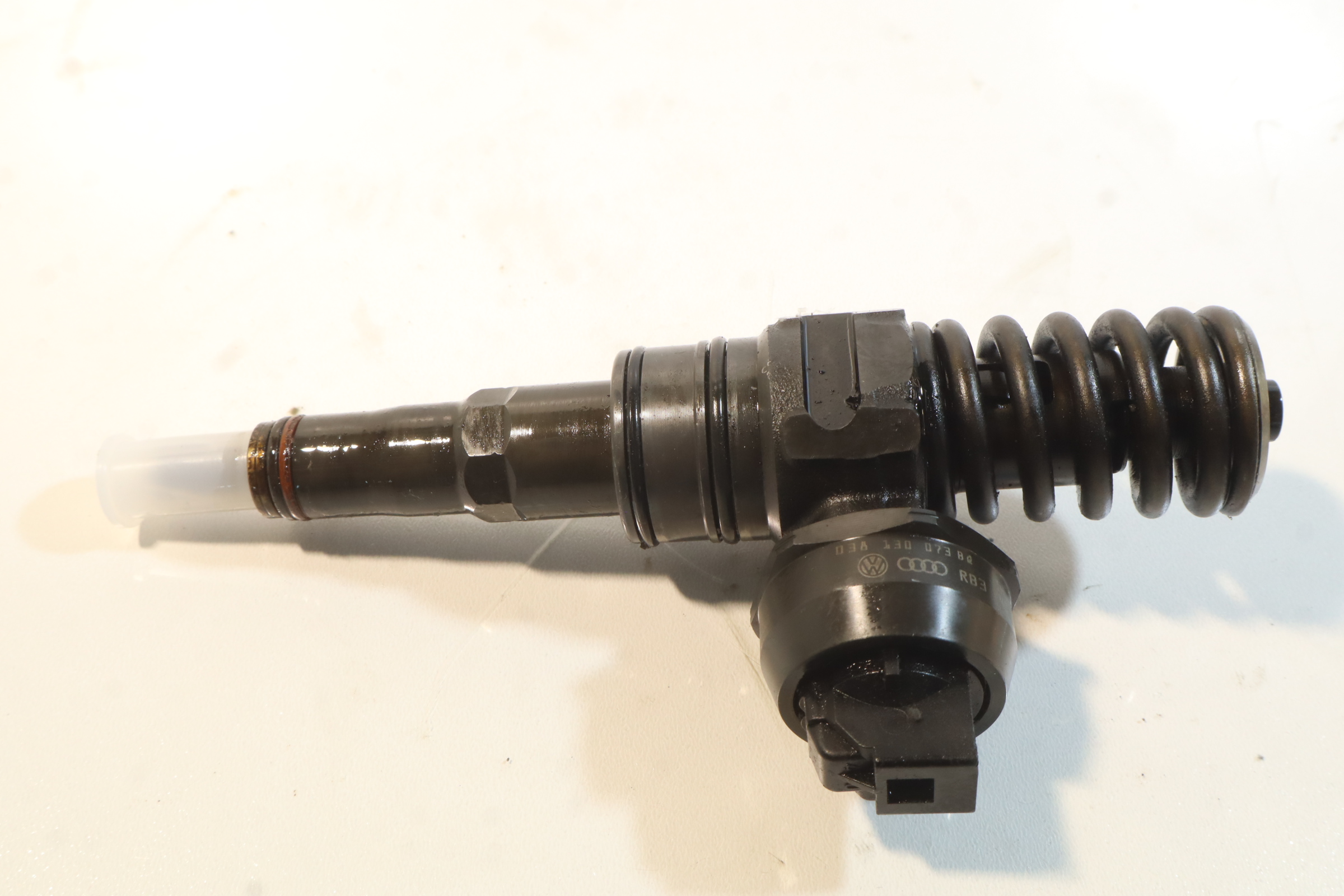 Injector OEM 0414720312 para Volkswagen Passat B6 image 5