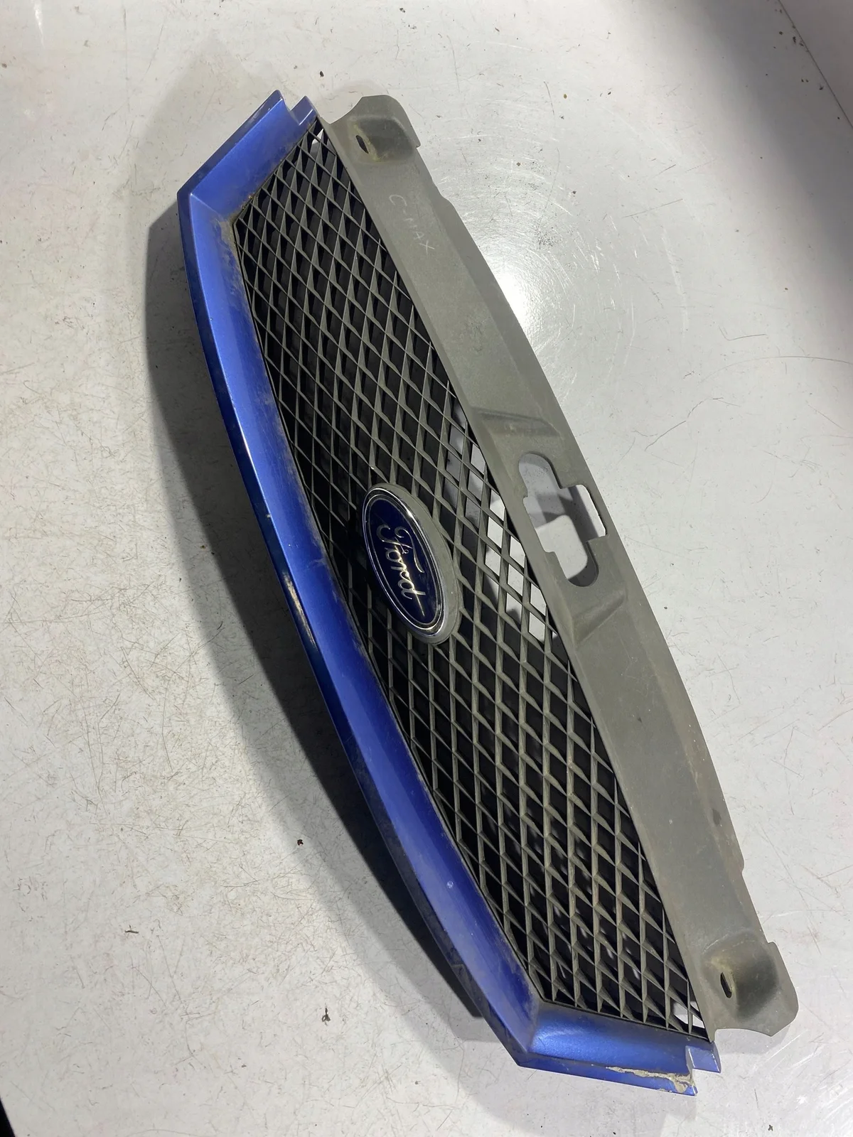 Ford 1S7X8A100A Grille - Used