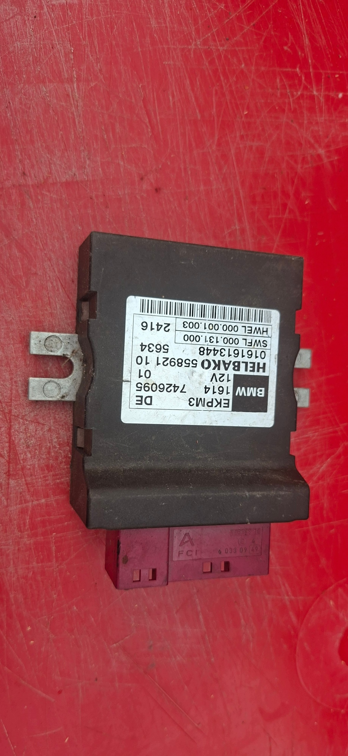 Módulo de control de bomba BMW 3 F30 F35 F31 2015 OEM 55892110 image 2