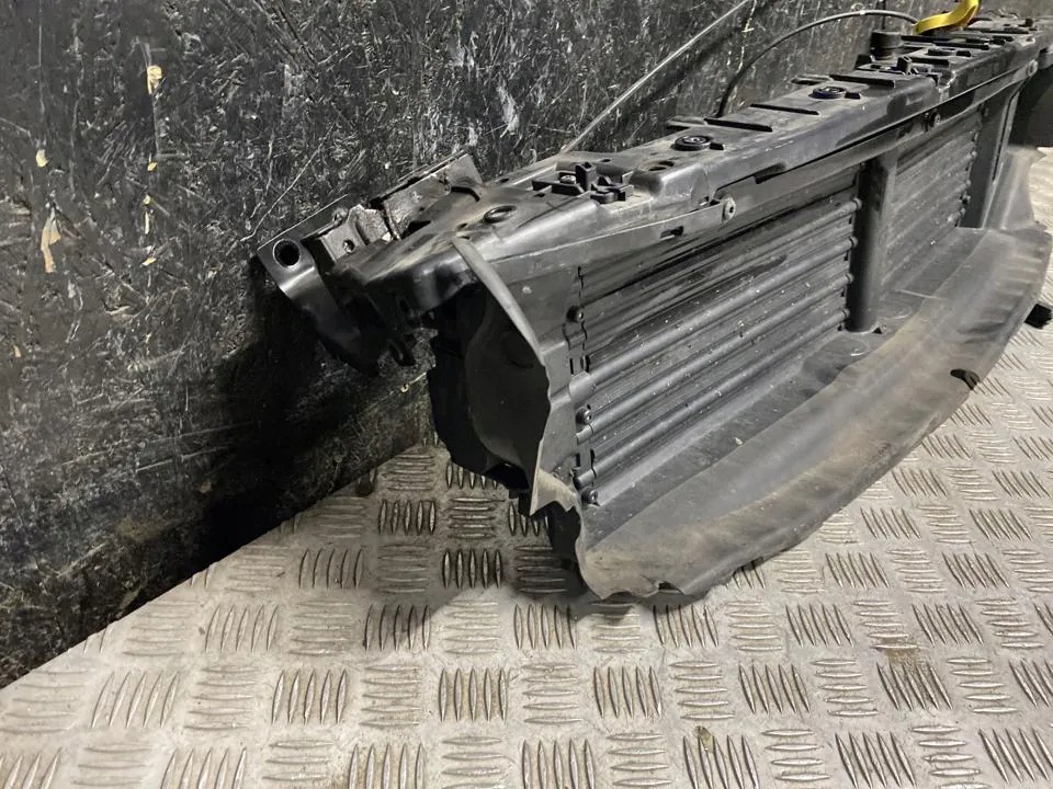 Parte central cinturón delantero OEM 31651830 Volvo S90 II image 3