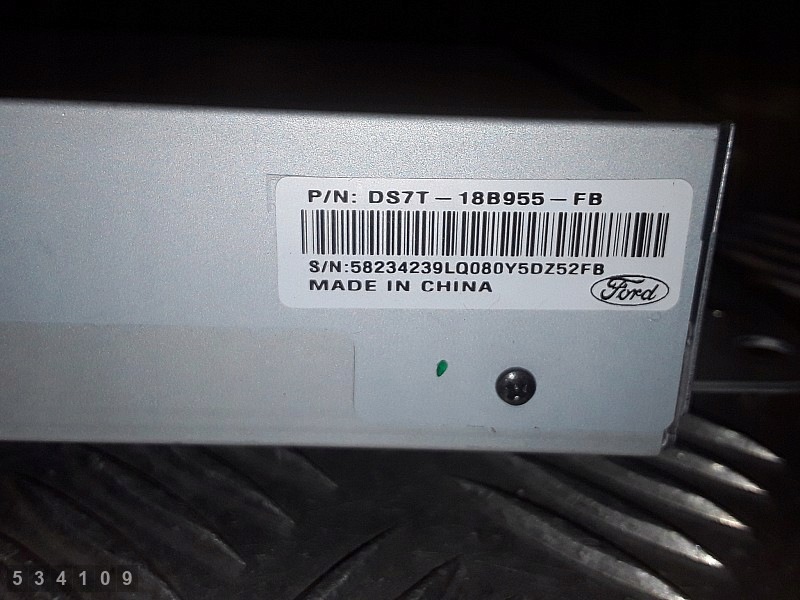 Ford Mondeo näyttöruutu OEM DS7T18B955FB image 5