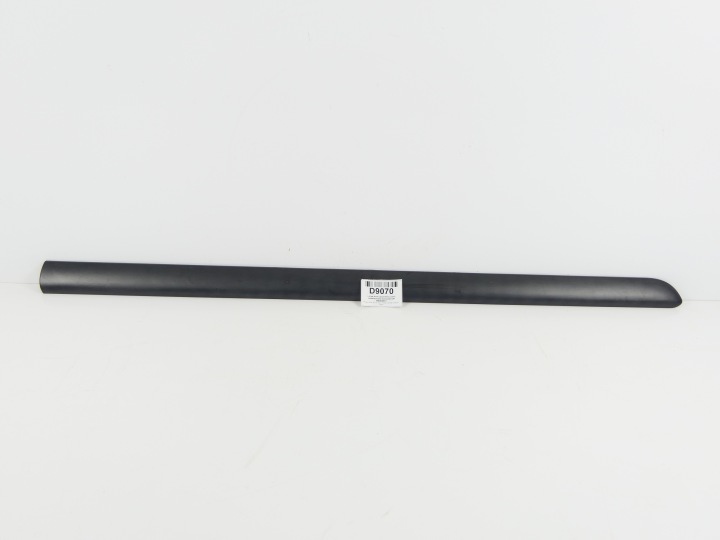 Listwa drzwi etu vasen Peugeot 3008 I 09-12r. (10r.) Crossover
