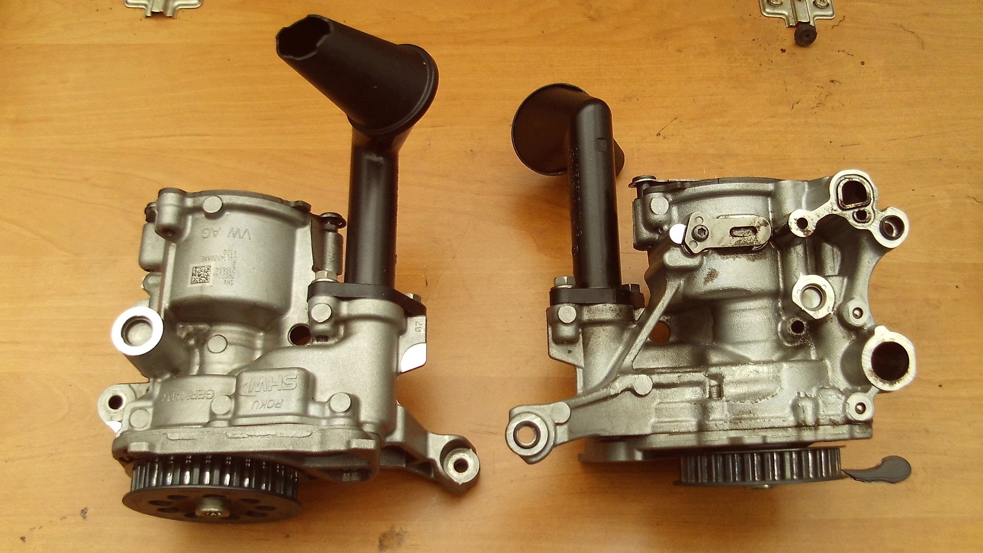 Ölpumpe OEM 04L145208AE für VW Transporter T6 Crafter image 2