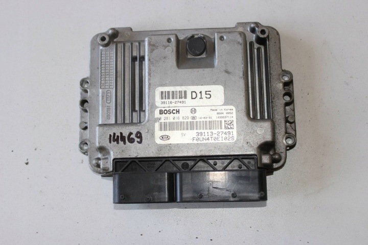 Moottorin ohjainyksikkö KIA Carens II 39113-27491