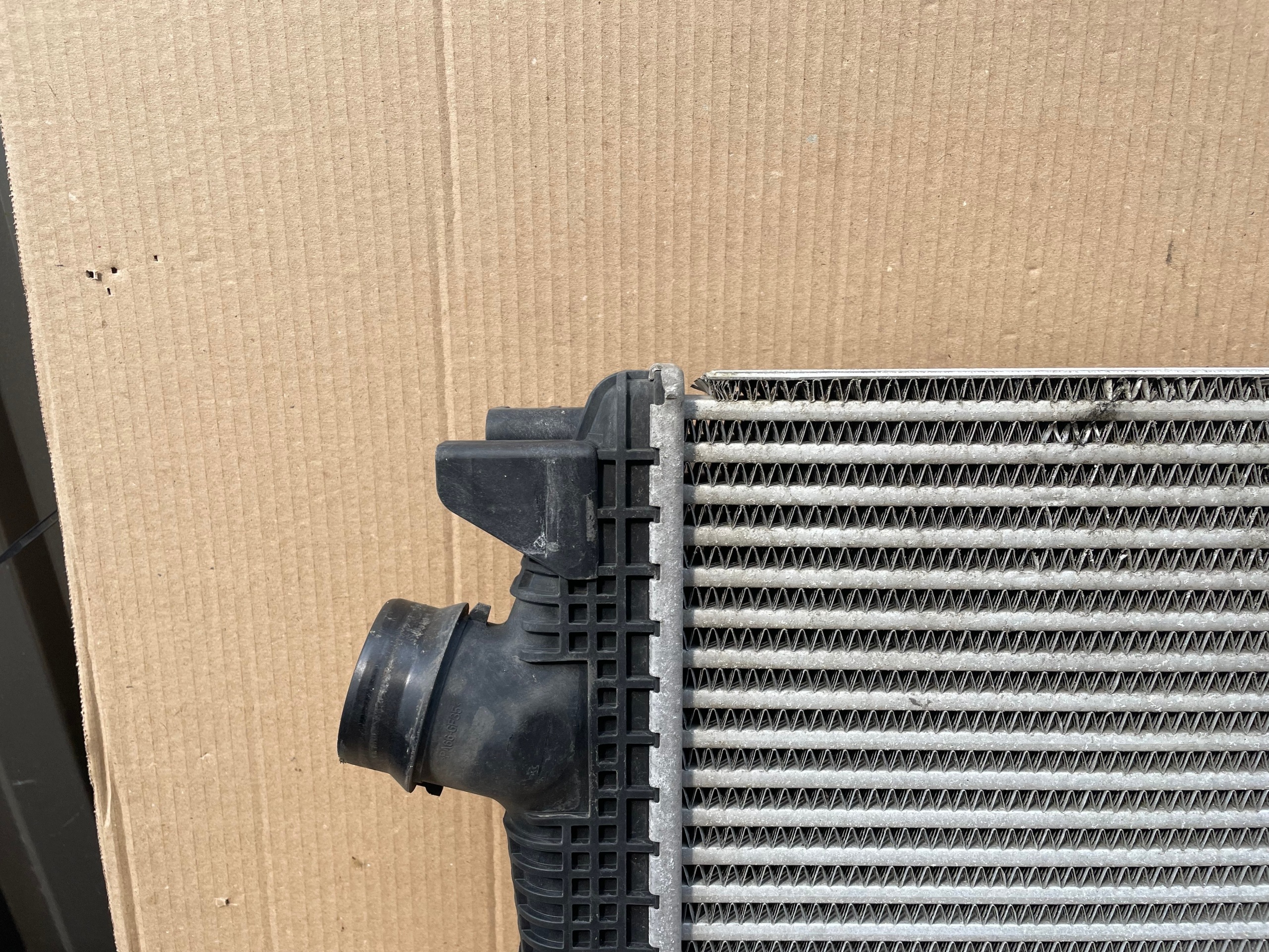 Radiateur Opel Astra J 2012 13267647 image 5