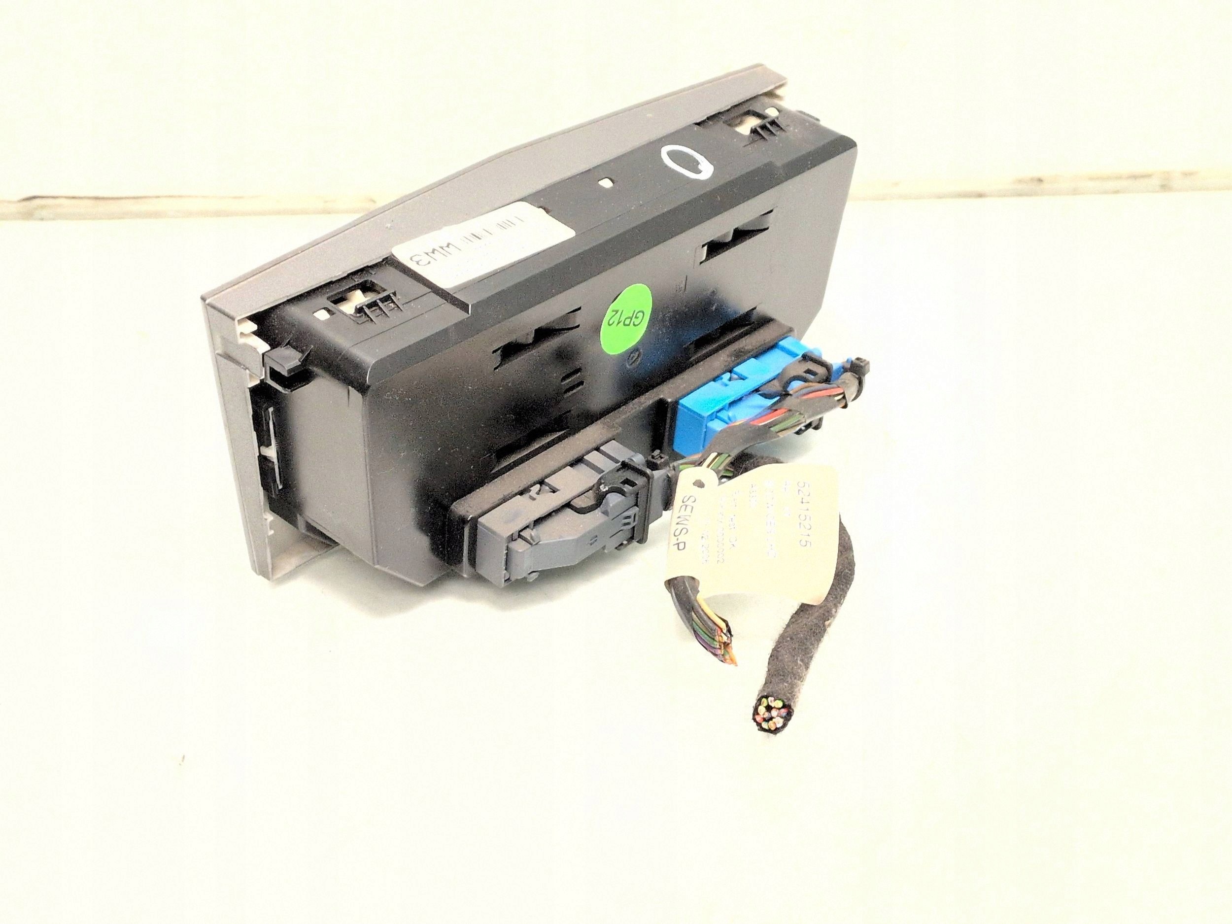 Opel Astra AC Control Module OEM 13231051 image 4