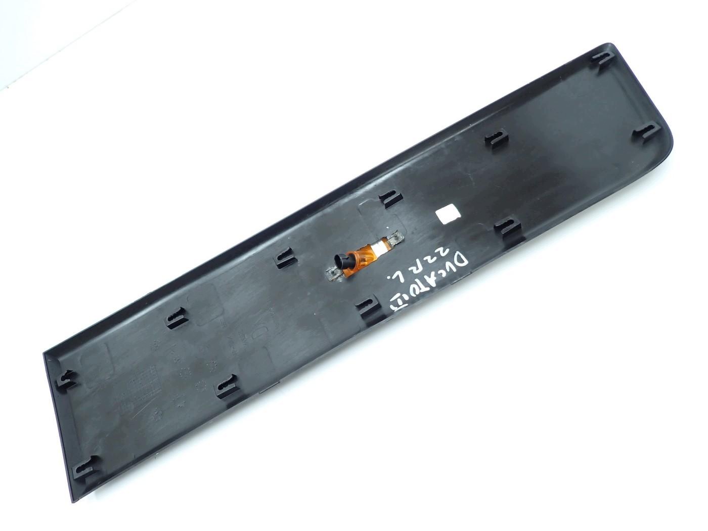 Hecktürverkleidung Peugeot Boxer 1306610070