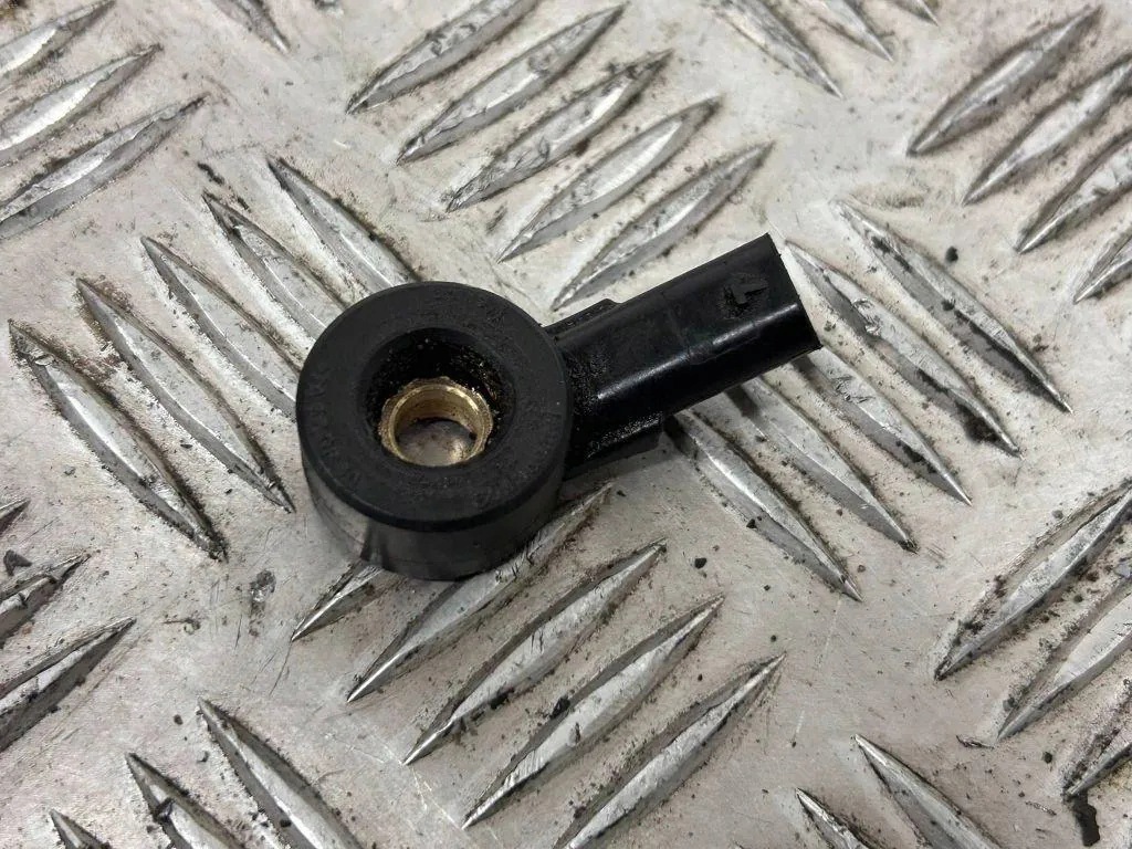 Sensor de detonação Jeep Grand Cherokee 2021 21102