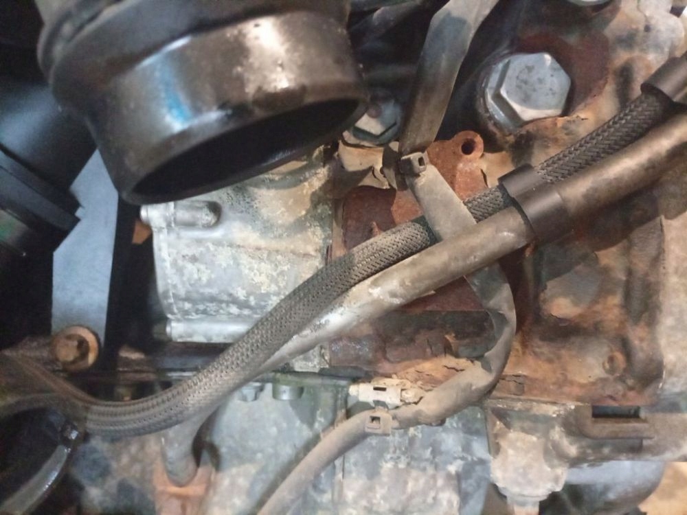 Rem vacuumpomp Mercedes E W212 2010 A6512300165 image 2