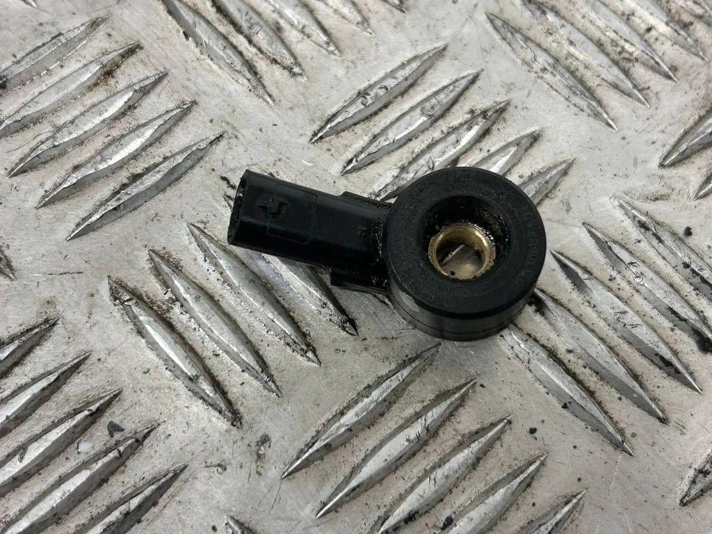 2018 Jeep Grand Cherokee Knock Sensor 20355 image 2