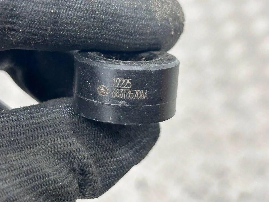 2018 Jeep Grand Cherokee Knock Sensor 20355 image 5