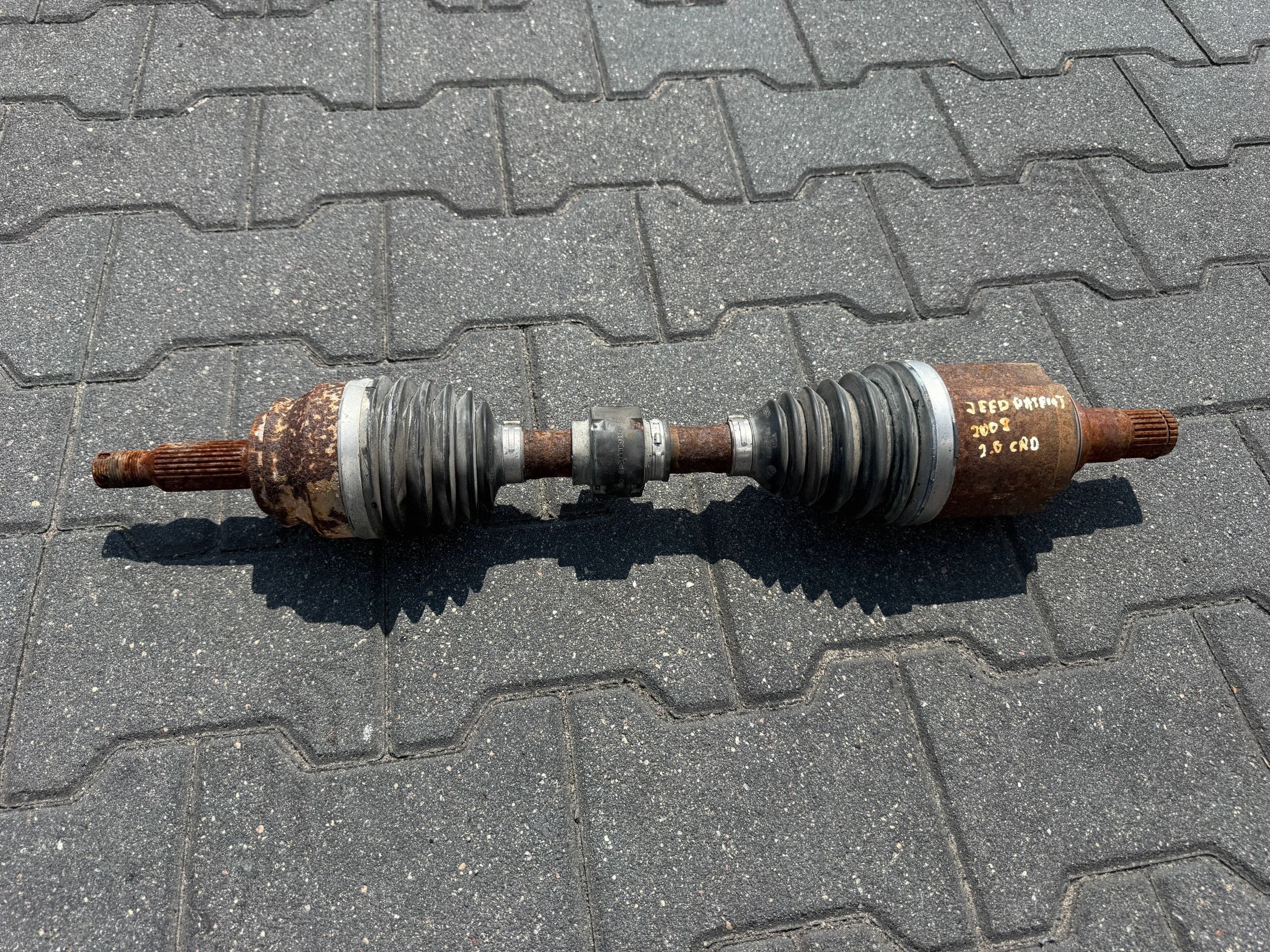 Linke Antriebswelle Dodge Caliber 2.0 CRD Manuell P05085224AB image 2