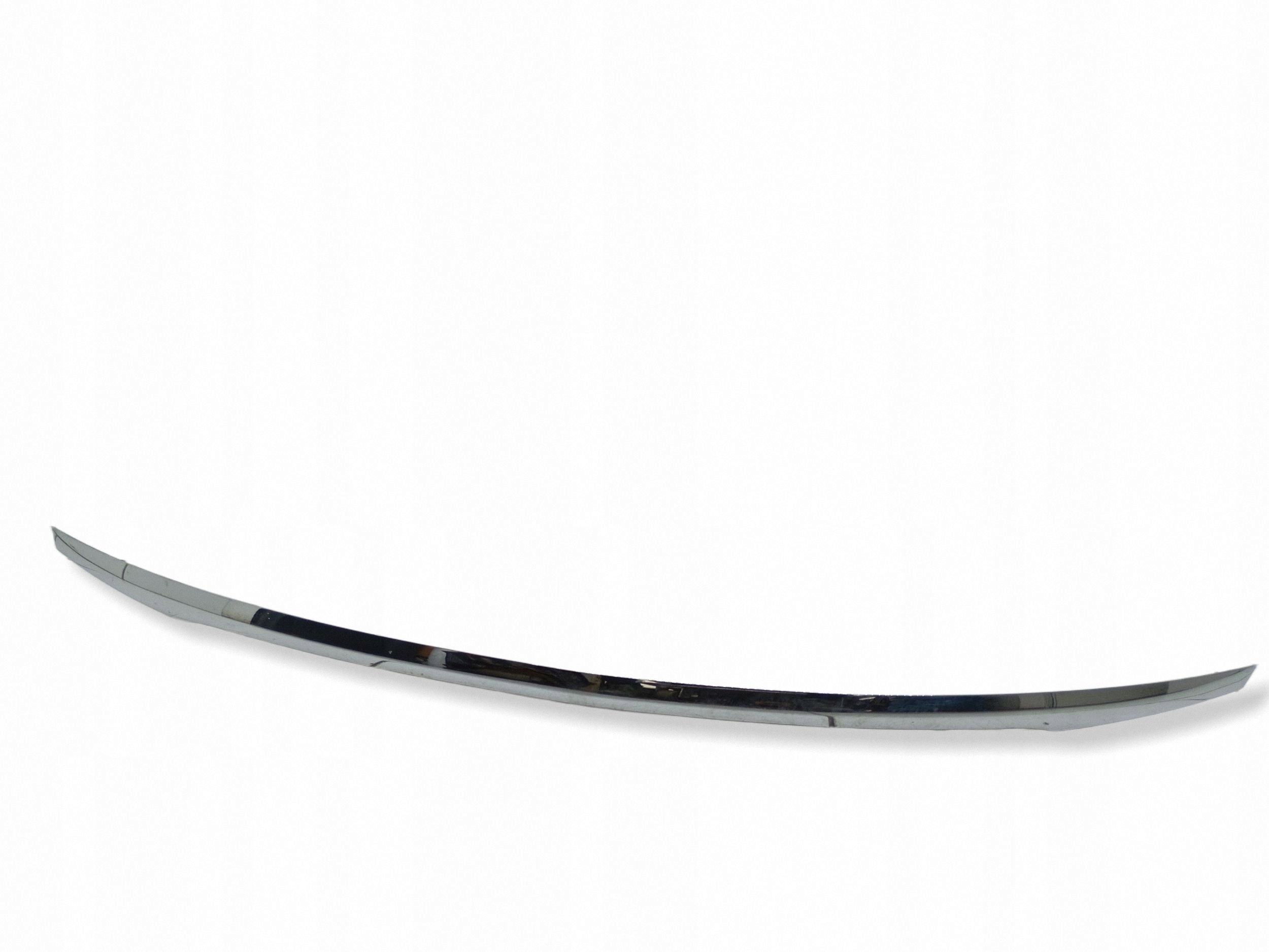 Garniture Chrome Arrière - Mercedes C-Class W205 Berline - Noir image 2