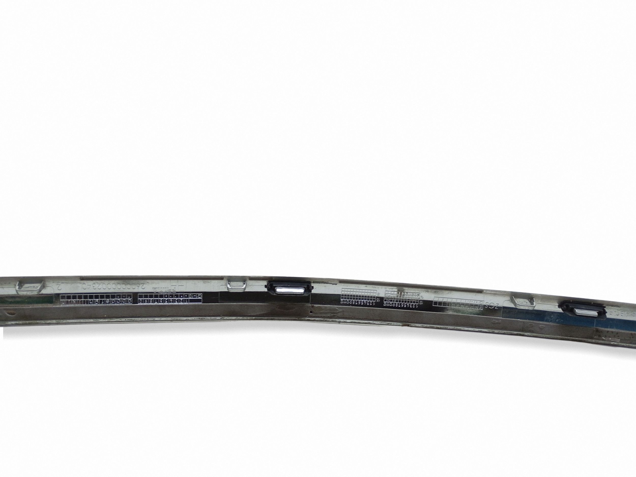 Garniture Chrome Arrière - Mercedes C-Class W205 Berline - Noir image 4