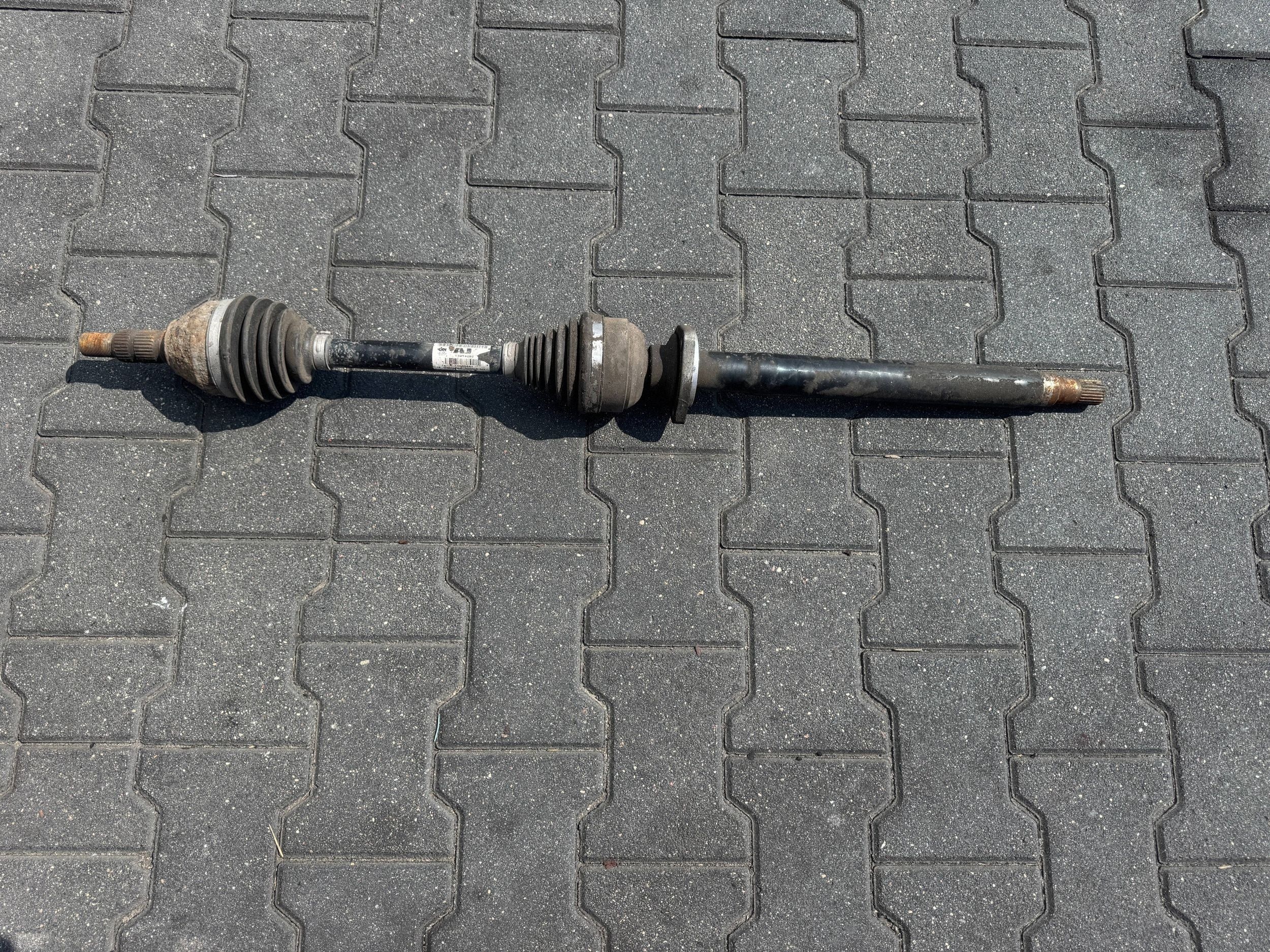 Linke Vorderachse Opel Insignia A 2.0 CDTI 256006 image 2
