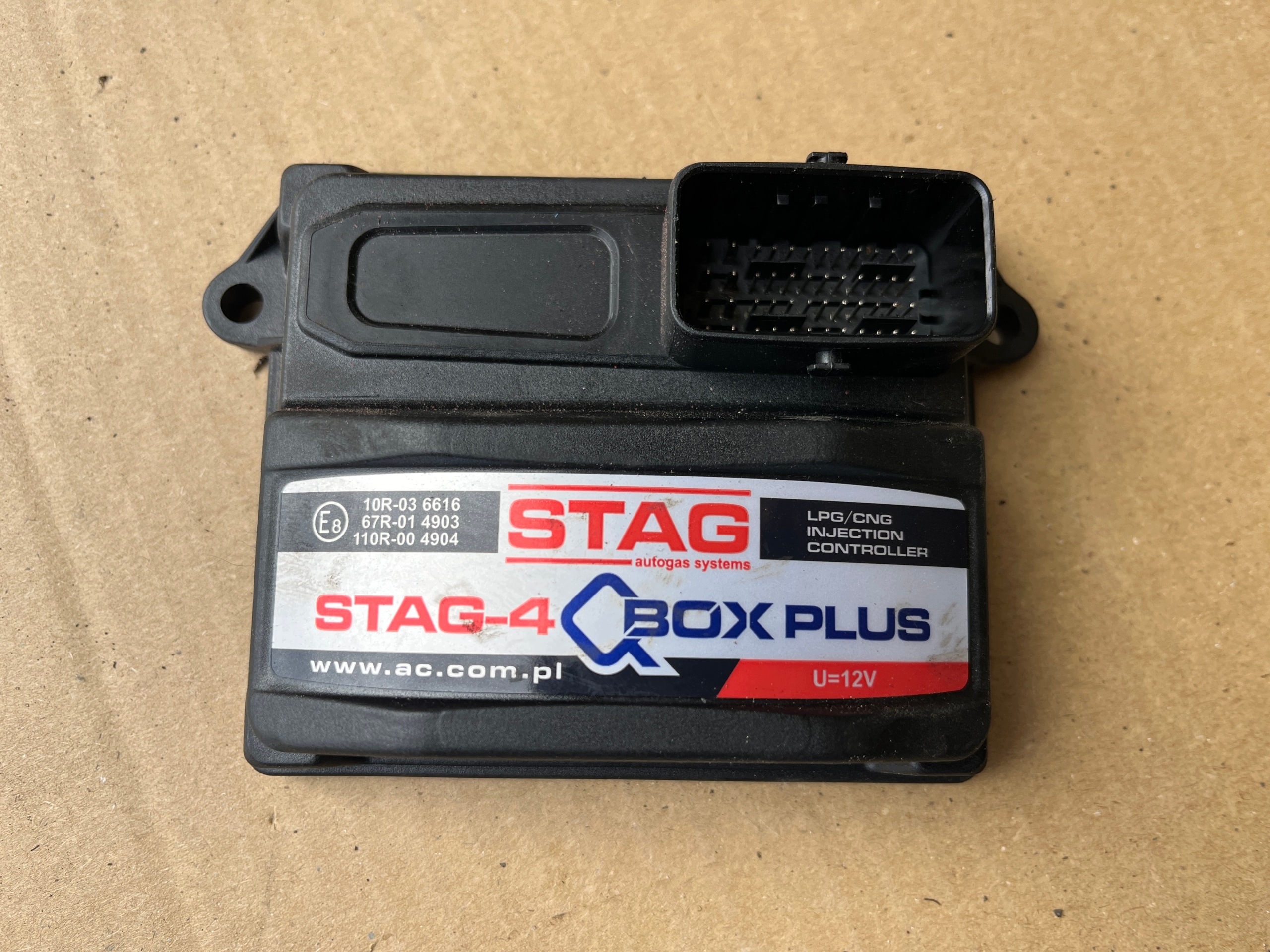 LPG-kaasuhallinta STAG-4 QBOX BASIC 10R-036616 image 2