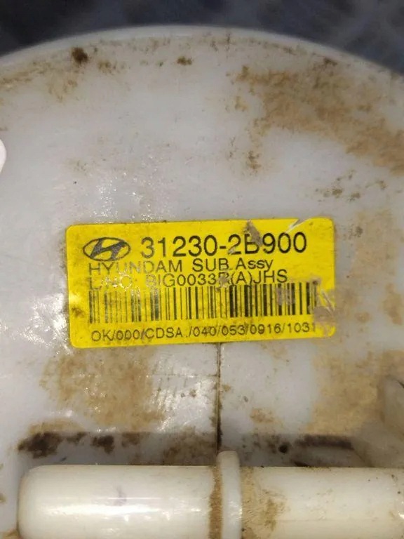 Bränslenivåsensor HYUNDAI SANTA FE II 2.2L diesel OEM 312302B900 image 4
