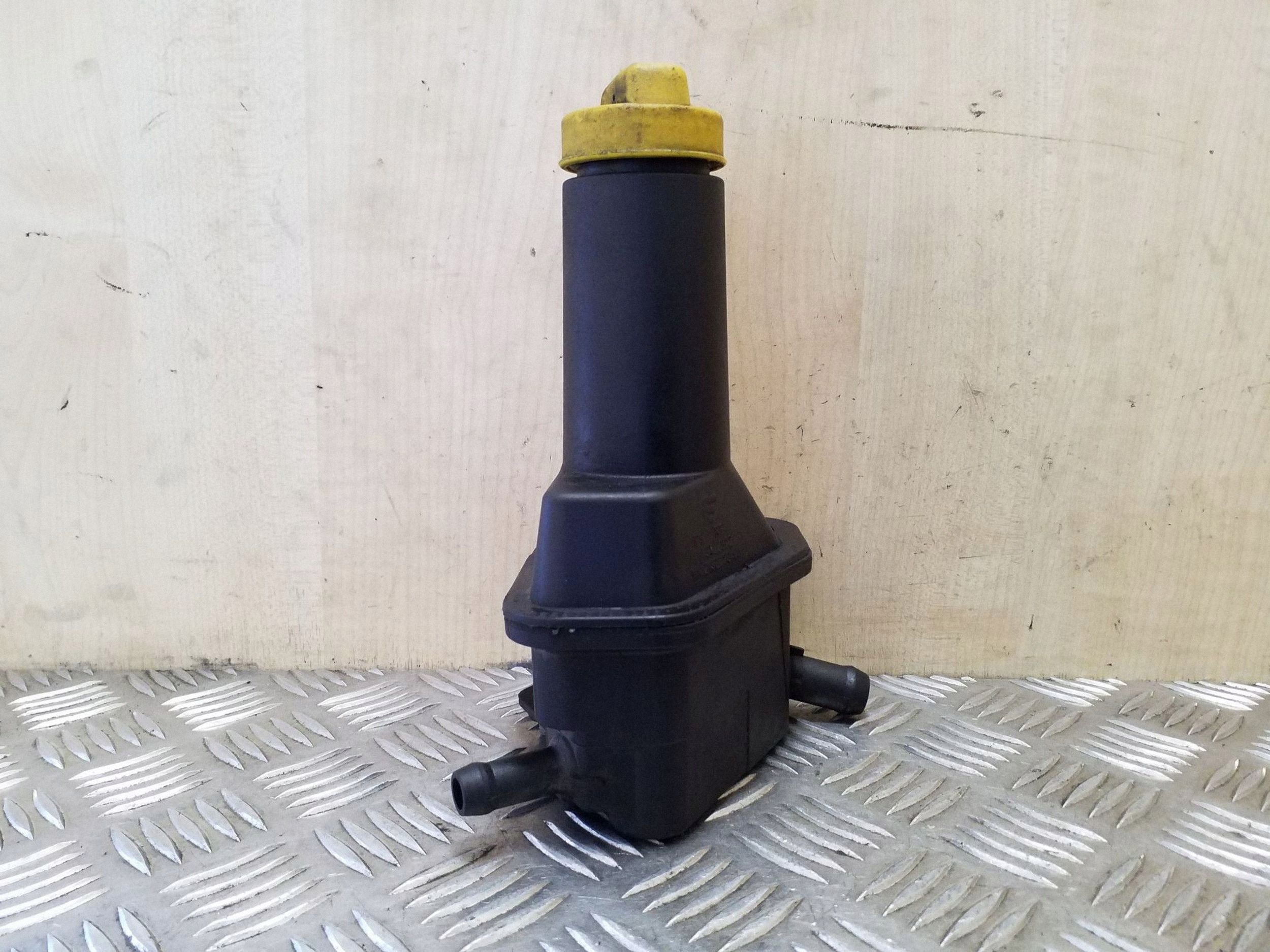 Réservoir direction assistée VW OEM 7M3422372 Occasion image 4