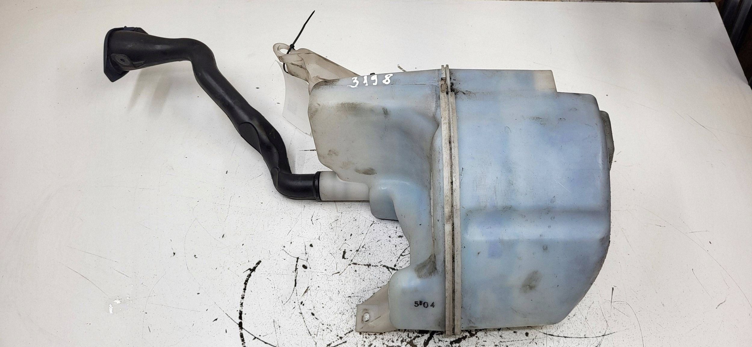 Volvo S60 II LIFT 13-18 Pesuainesäiliö Pumppu 31416283