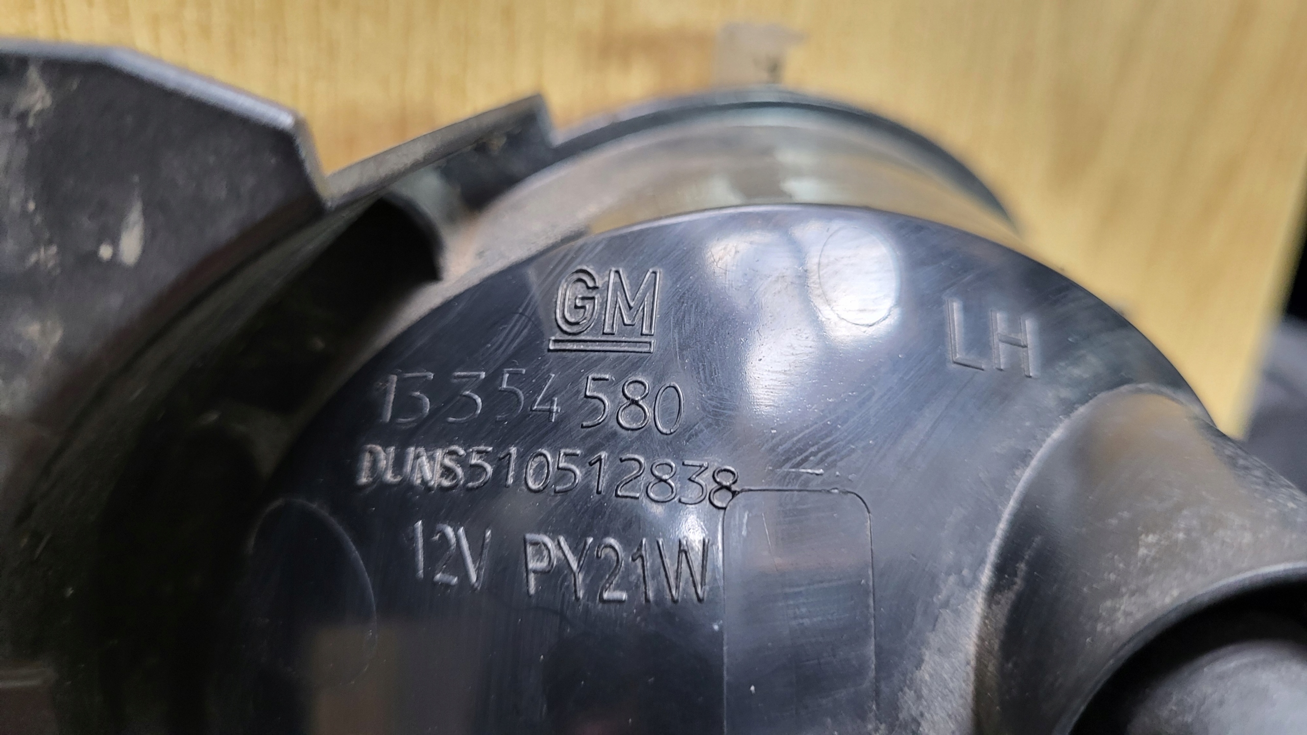 Opel Adam 13r vänster backljus bak OEM 13354586 image 4