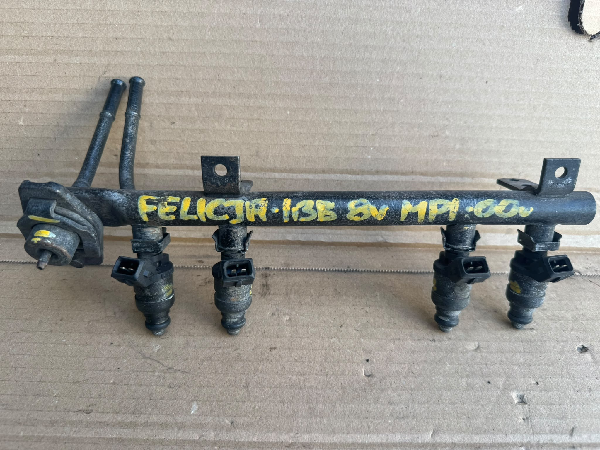Rampe d'injection VW Lupo 1.0 MPI 047906031B / 5WP42608 image 2