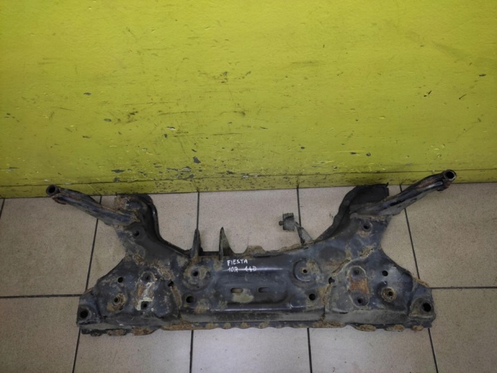 FORD FIESTA MK7 1.4 D SANKI ALUSTAN KANNATIN
