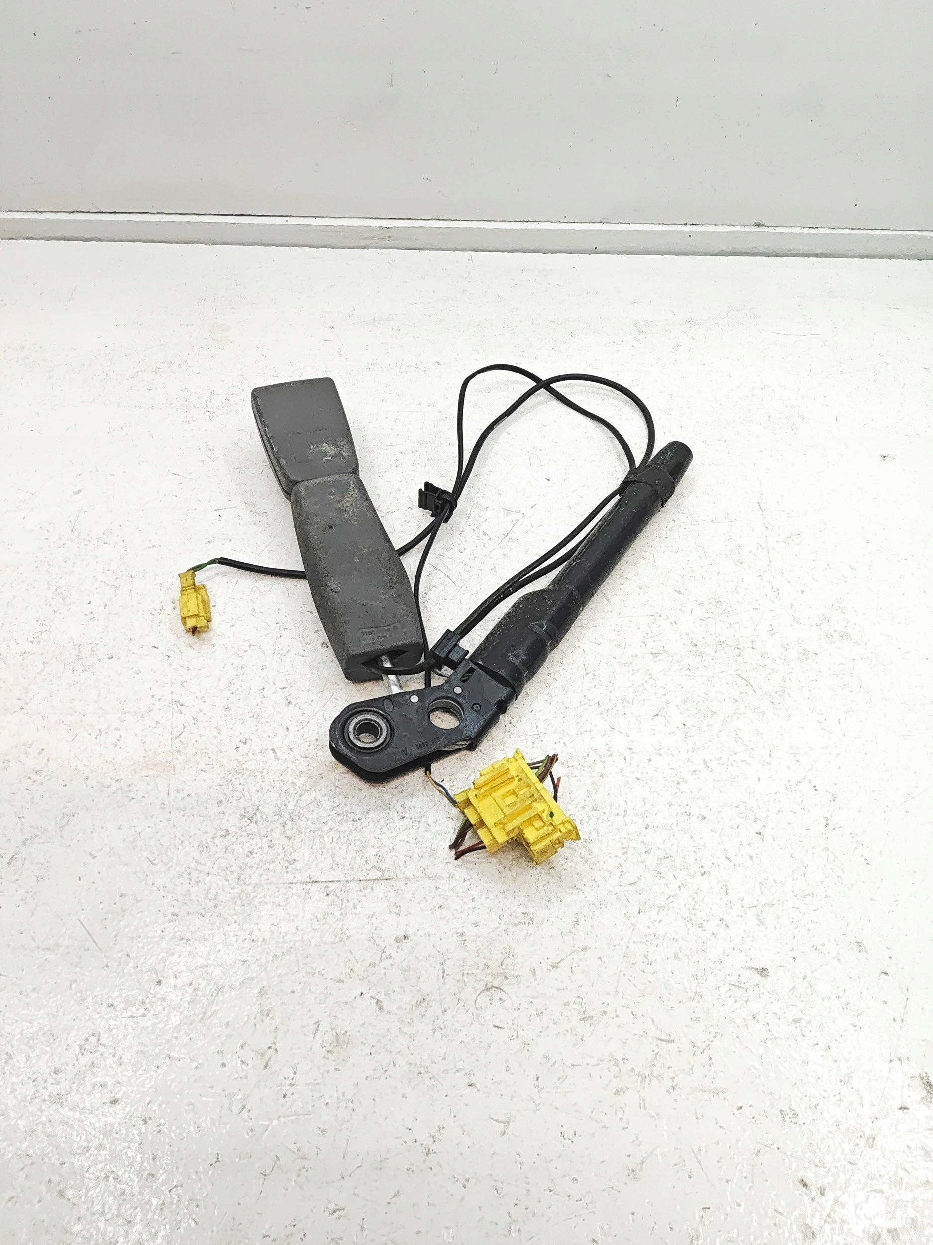 Tenditore cintura sedile Mercedes-Benz A2218601669