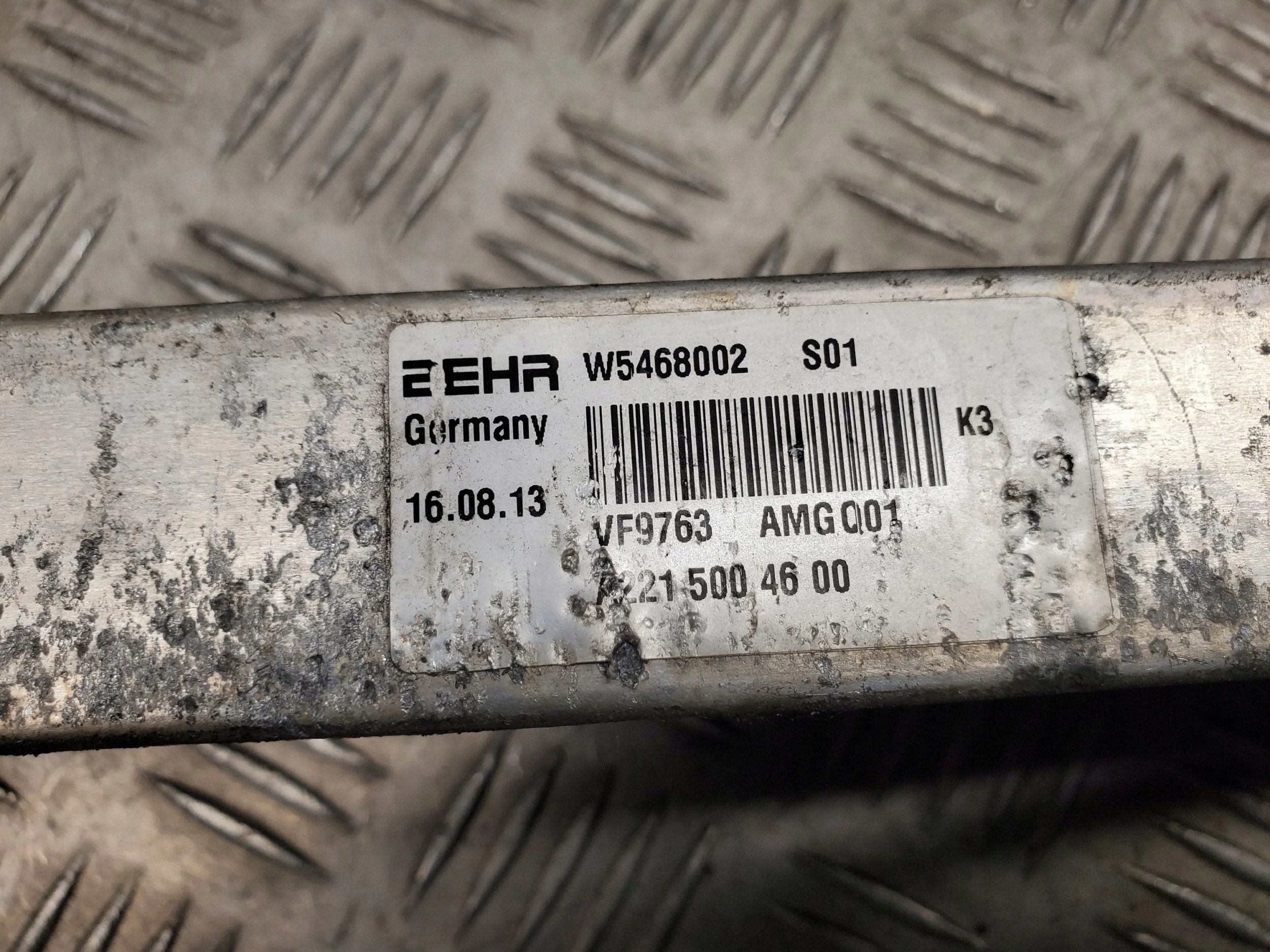 Enfriador de aceite Mercedes Clase S W222 OEM A2215004600