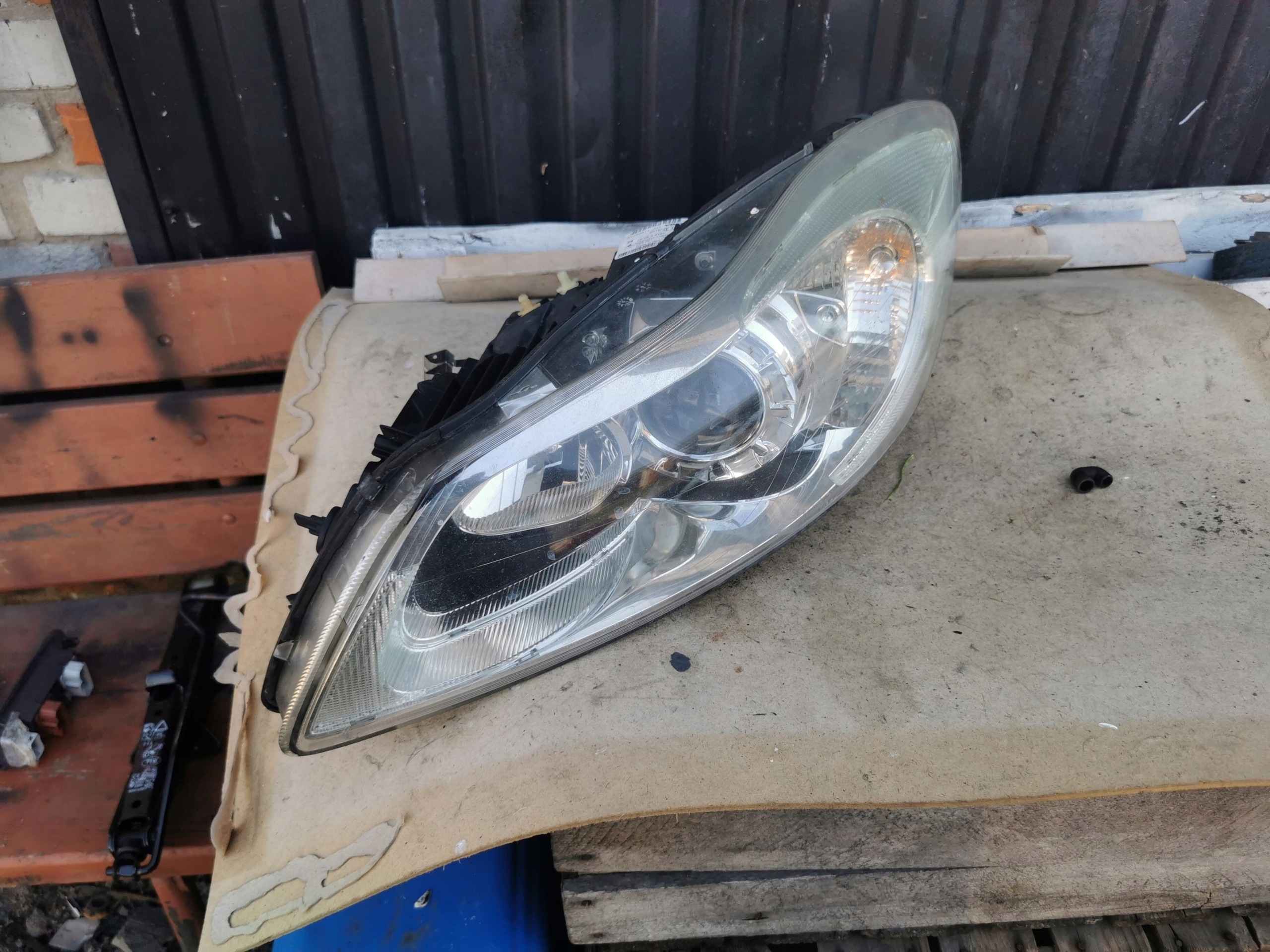 Linker koplamp Volvo C30 Lift 2010-2012 image 3