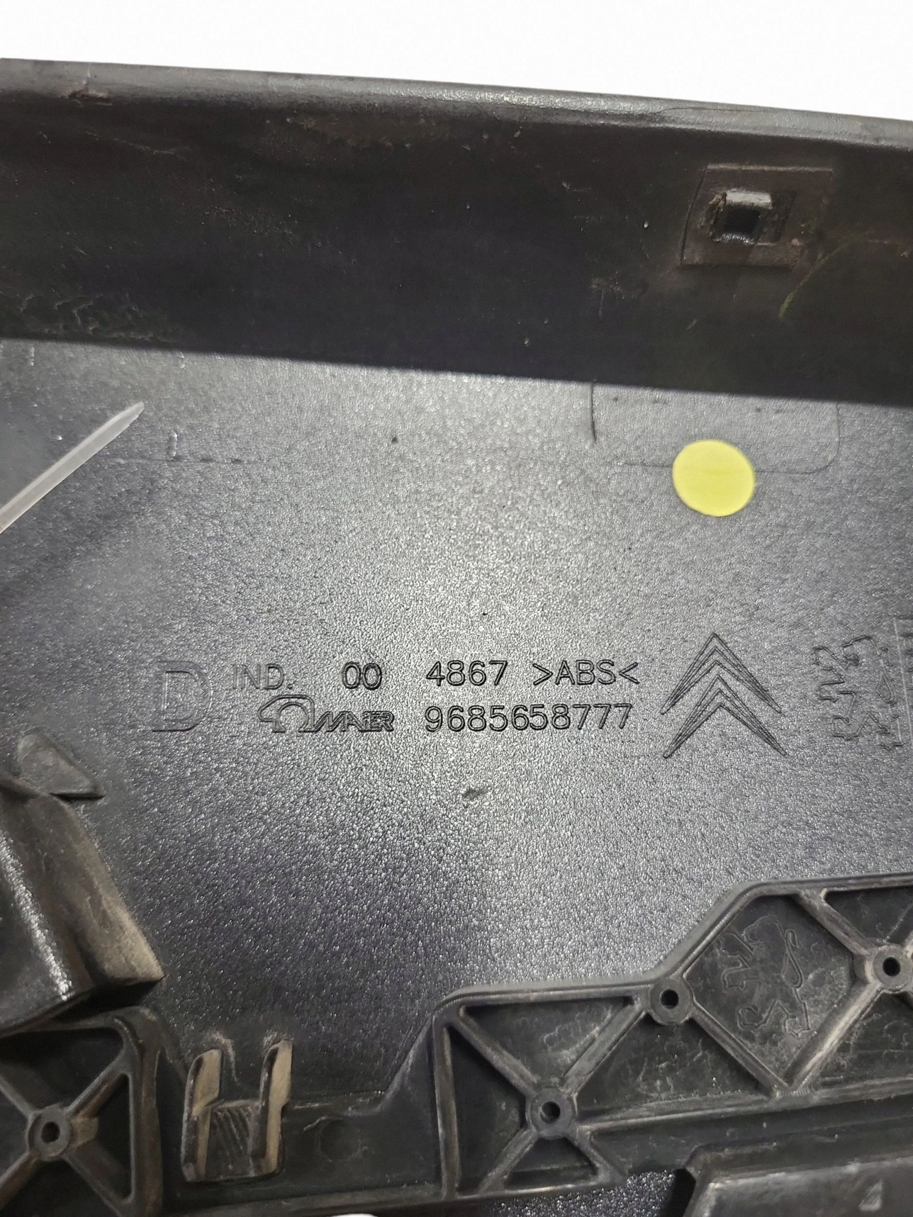 Bakrutslist höger sida OEM 9685658777 Citroen C5 image 5