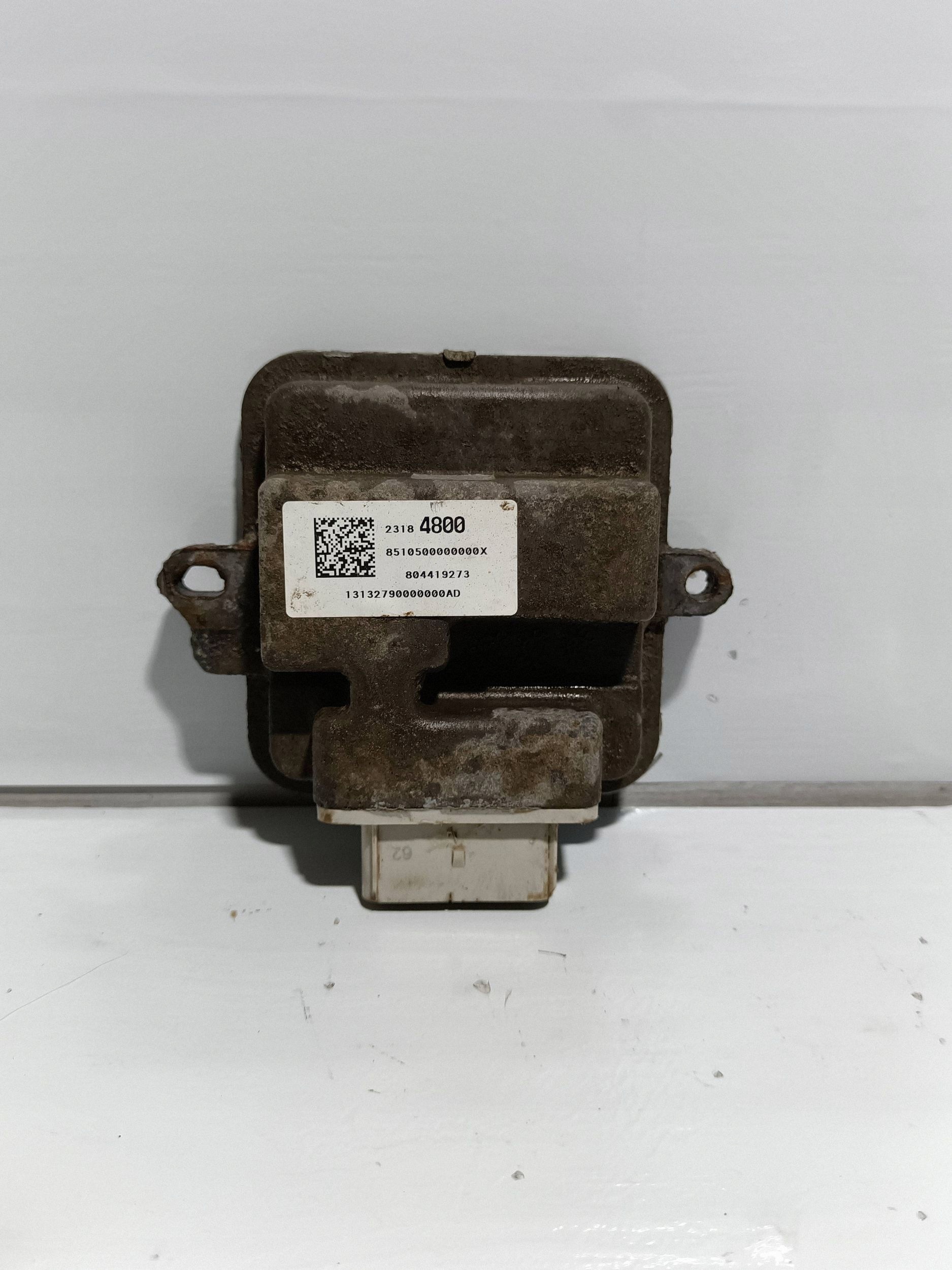 Brandstofpomp besturingsmodule OEM 23184800 GMC Sierra image 2