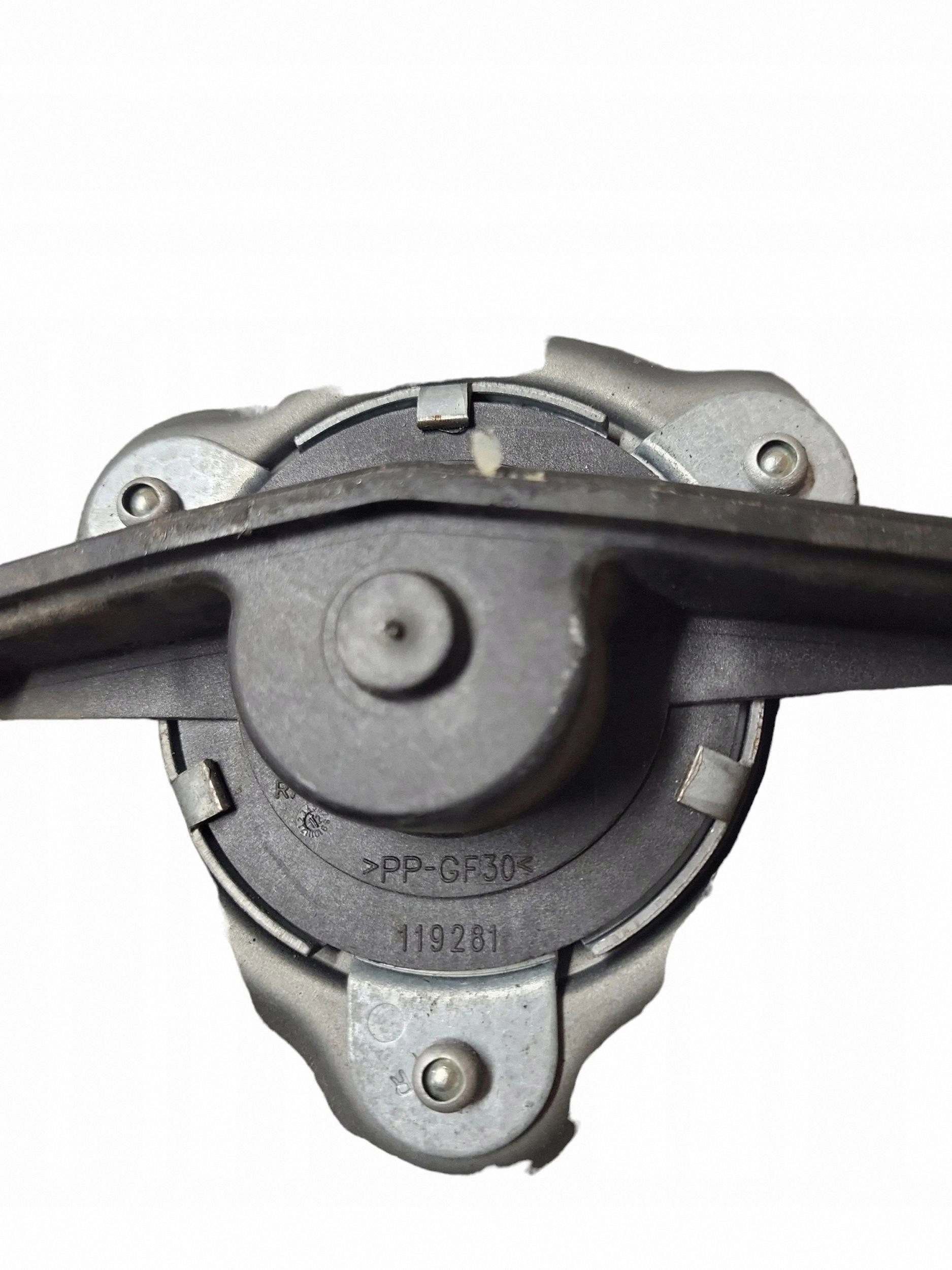 Manuaali ikkunan nostin OEM 119188 Oikea taka Skoda Fabia