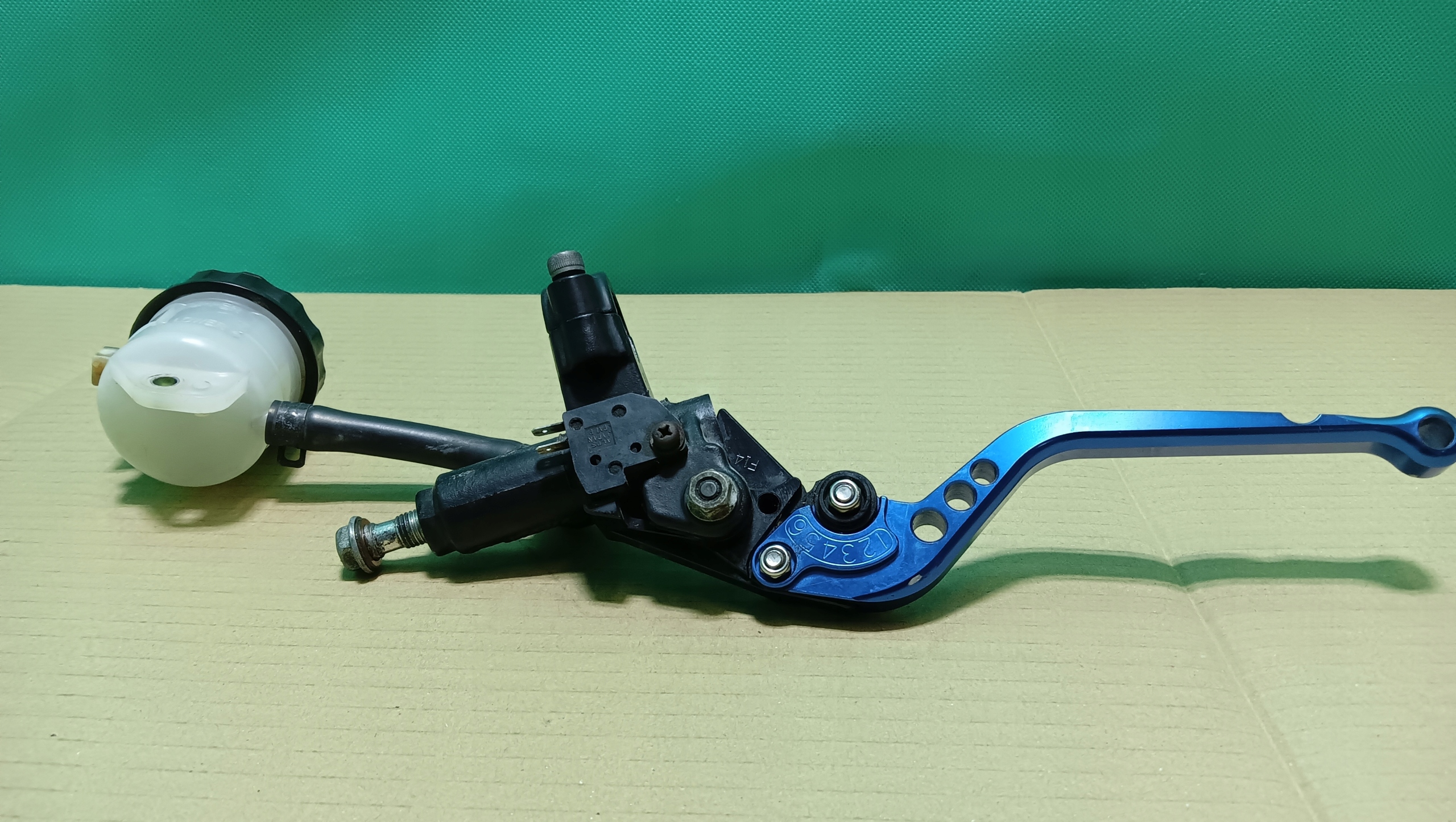 Front Brake Pump Lever Kawasaki ZX6F ZX6R ZX600F 94-97r image 2