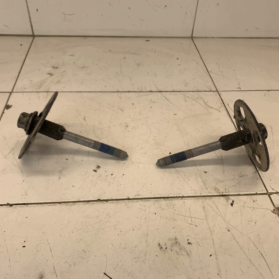 Conjunto de parafusos OEM PARTSL47XM para Dodge RAM 1500 image 3
