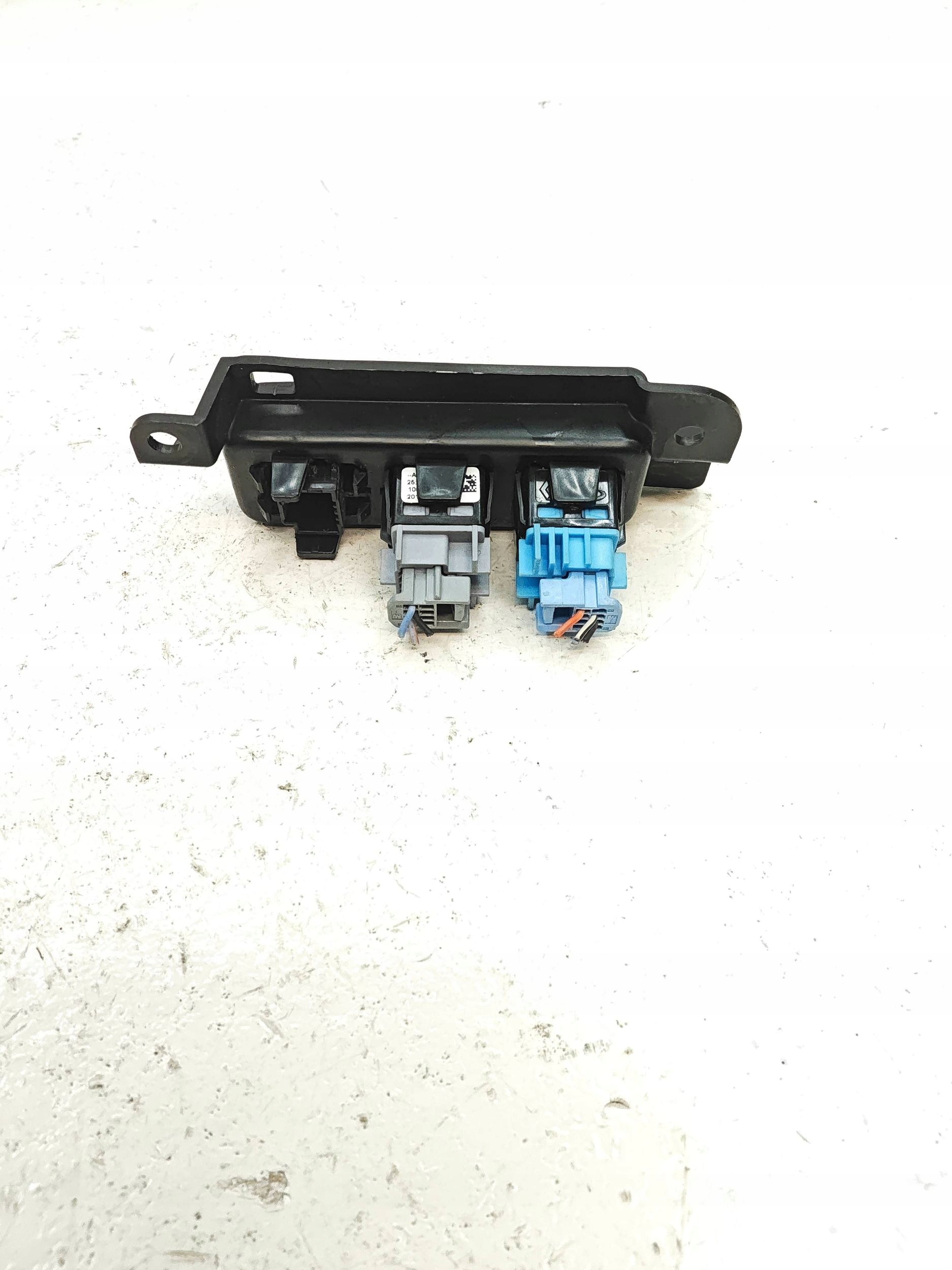 Mercedes-Benz Citan W415 Switch Panel 251533295R Used